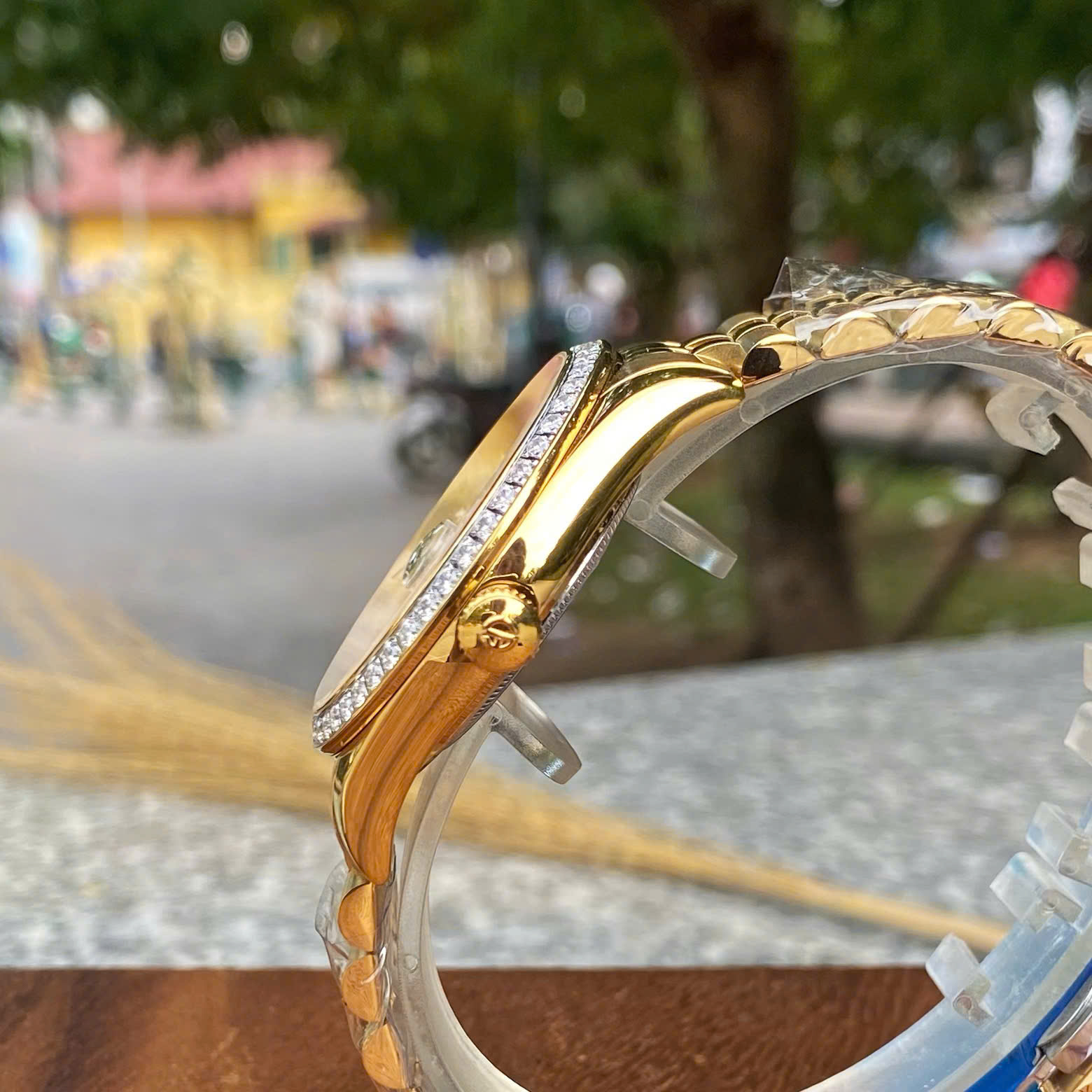 Sunrise 1255AA: Tuyệt Phẩm Tiểu Rolex – Đẳng Cấp Quý Ông Thành Đạt