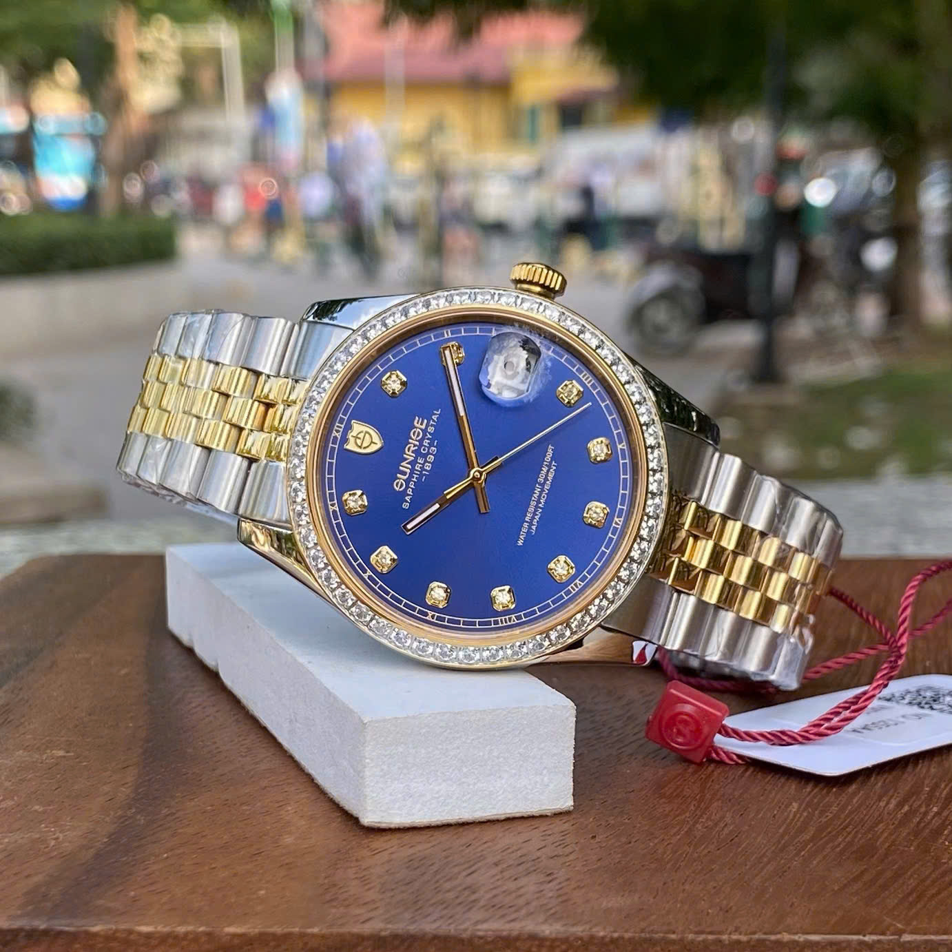 Sunrise 1255AA: Tuyệt Phẩm Tiểu Rolex – Đẳng Cấp Quý Ông Thành Đạt