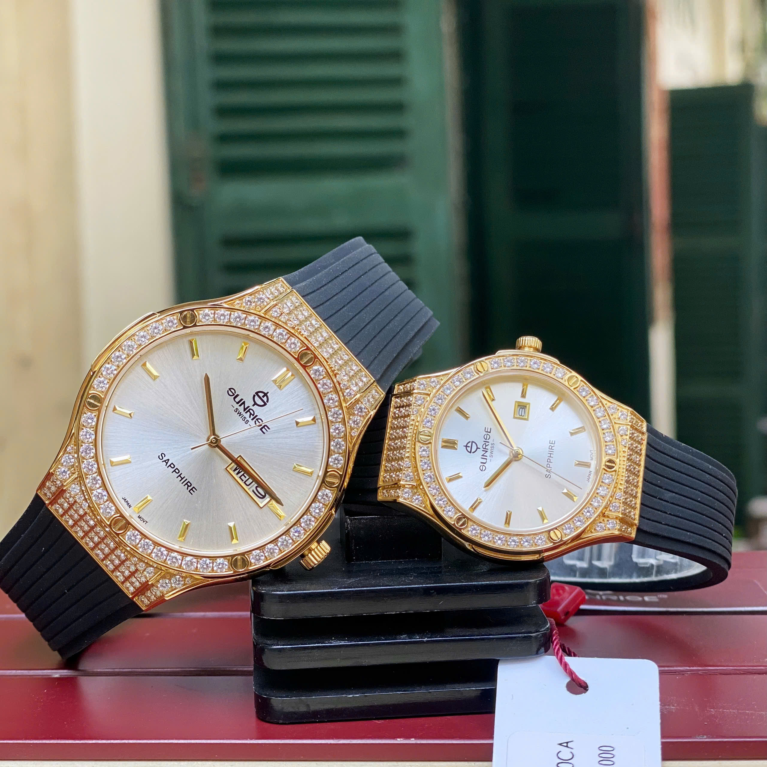 Cặp Đôi Sunrise 1310CA - Biểu Tượng Tình Yêu Thượng Lưu & Thời Trang