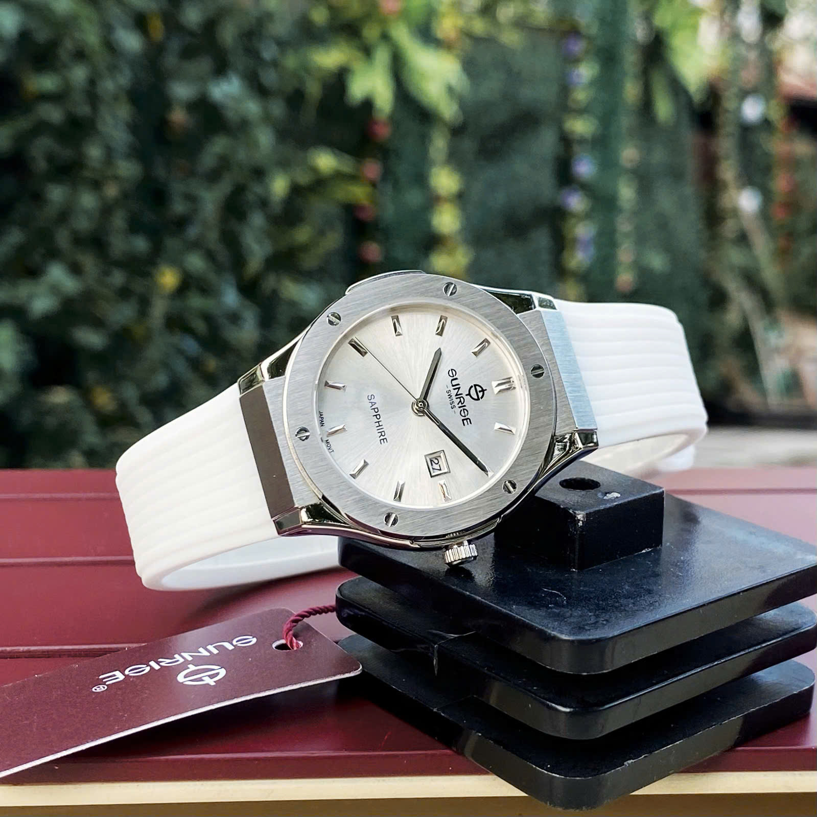 Đồng Hồ Nữ Sunrise 1310JA - Tiểu Hublot Cá Tính