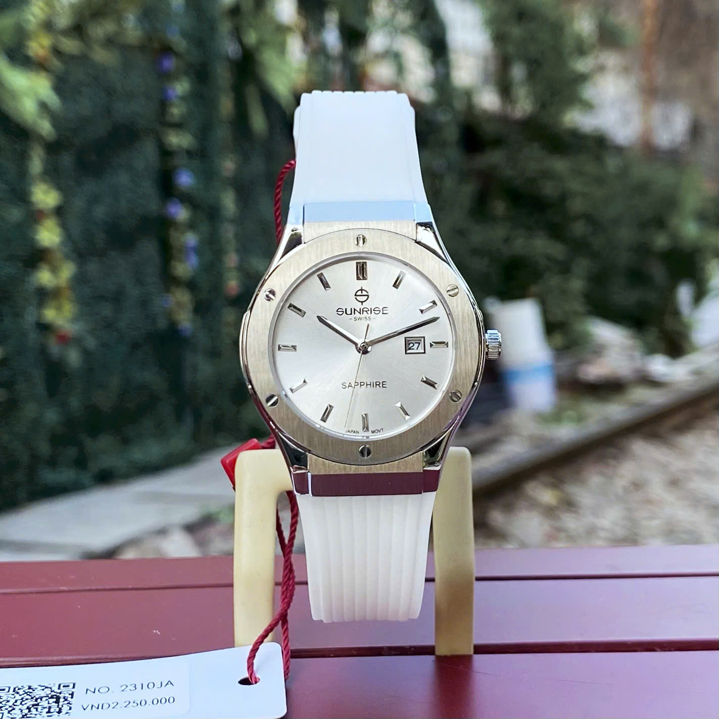 Đồng Hồ Nữ Sunrise 1310JA - Tiểu Hublot Cá Tính