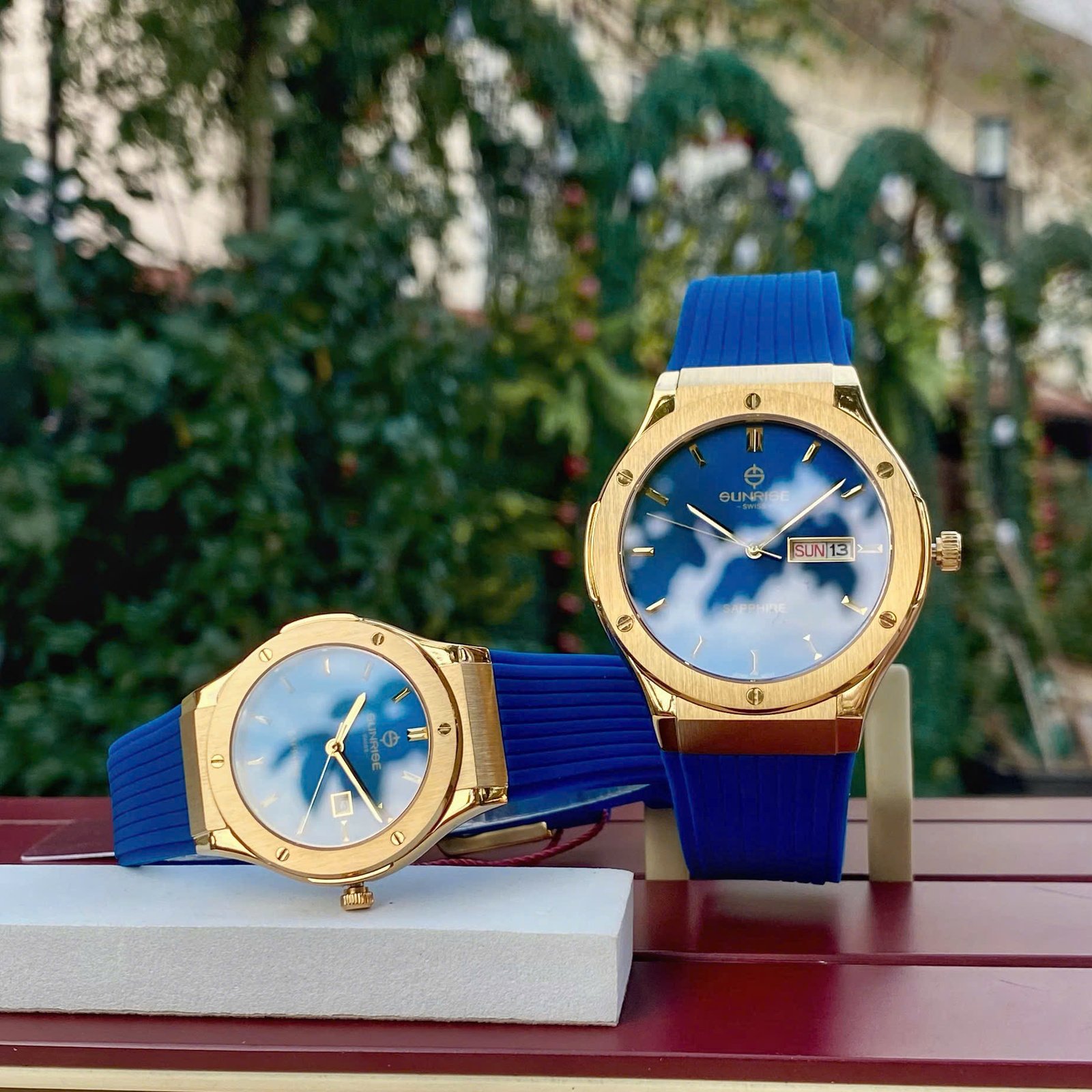Đồng hồ tình nhân Sunrise 1310JA nổi bật với phong cách Luxury Sport Watch