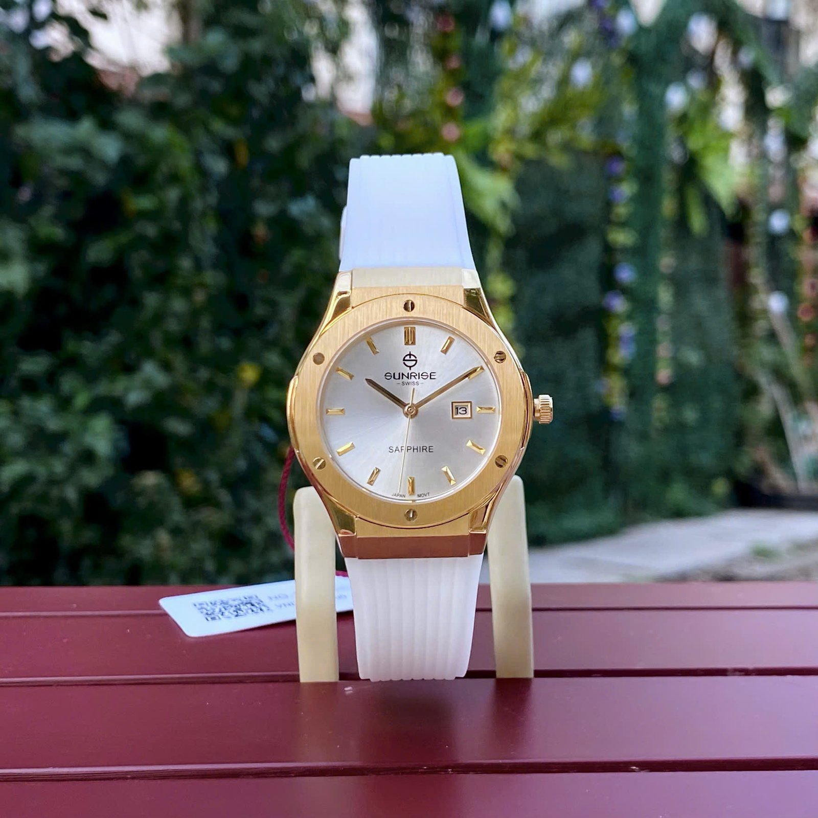 Đồng Hồ Nữ Sunrise 1310JA - Tiểu Hublot Cá Tính