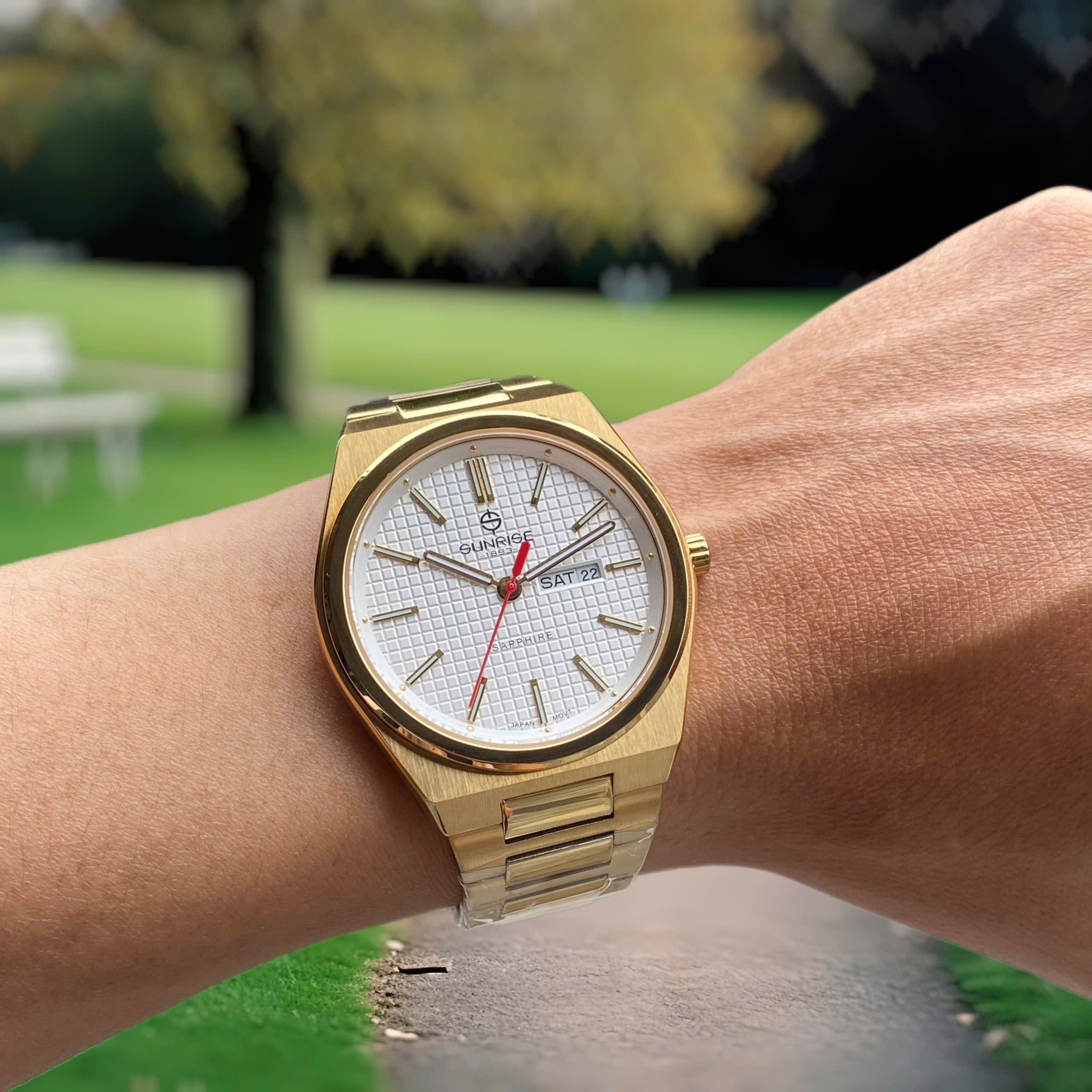 Sunrise 1331SA - Đồng Hồ Phong Cách AP Royal Oak Đẳng Cấp | Kính Sapphire, Máy Nhật