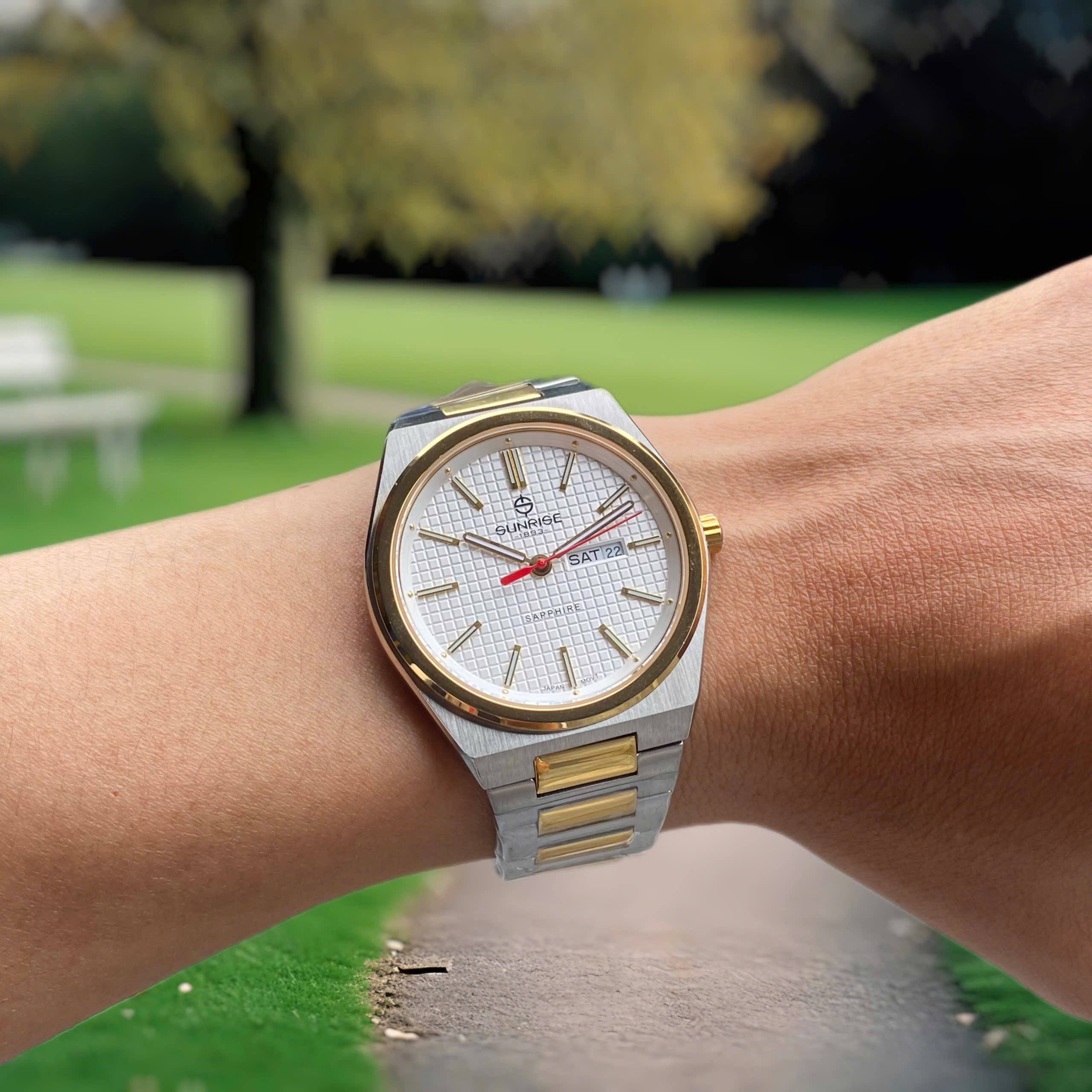 Sunrise 1331SA - Đồng Hồ Phong Cách AP Royal Oak Đẳng Cấp | Kính Sapphire, Máy Nhật