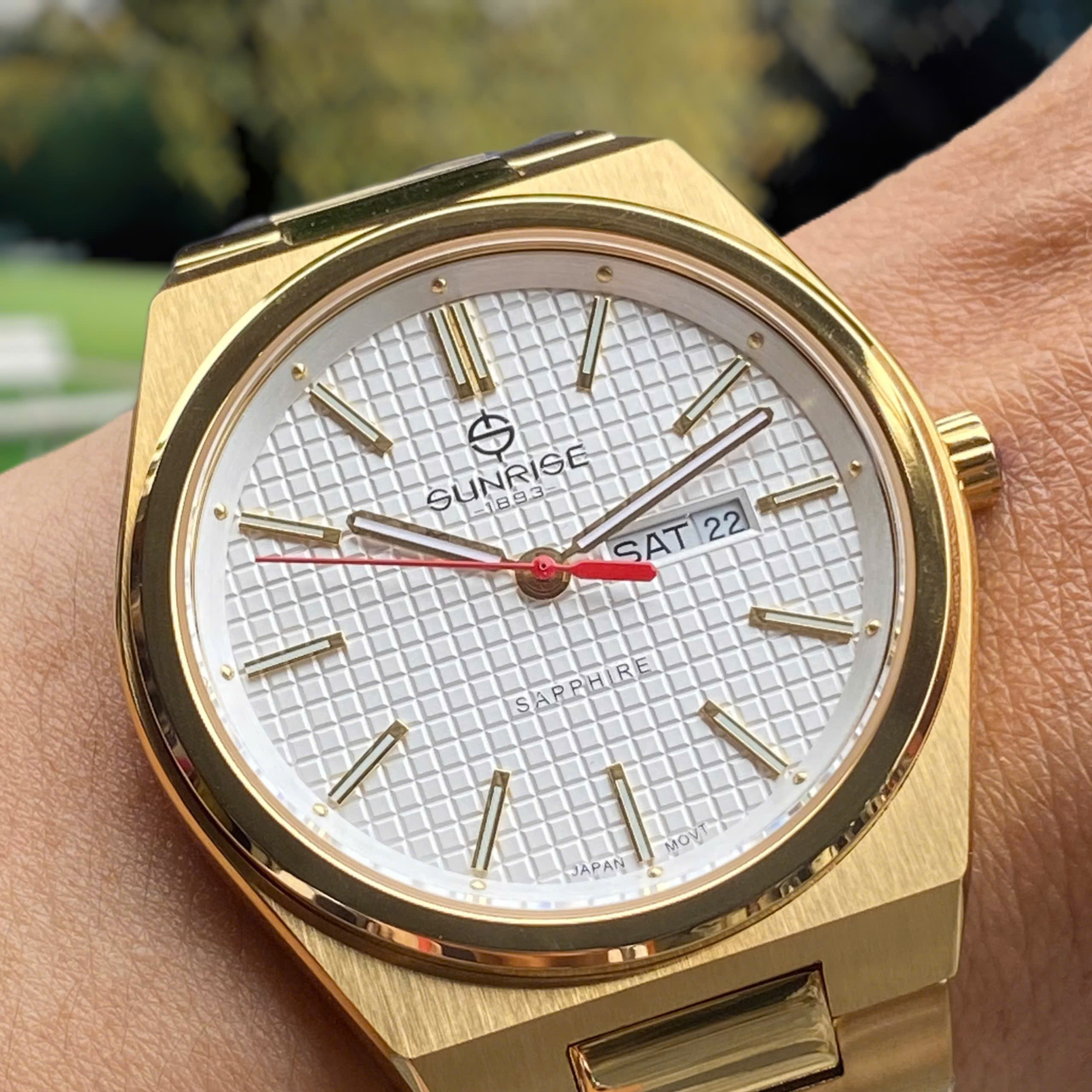 Sunrise 1331SA - Đồng Hồ Phong Cách AP Royal Oak Đẳng Cấp | Kính Sapphire, Máy Nhật