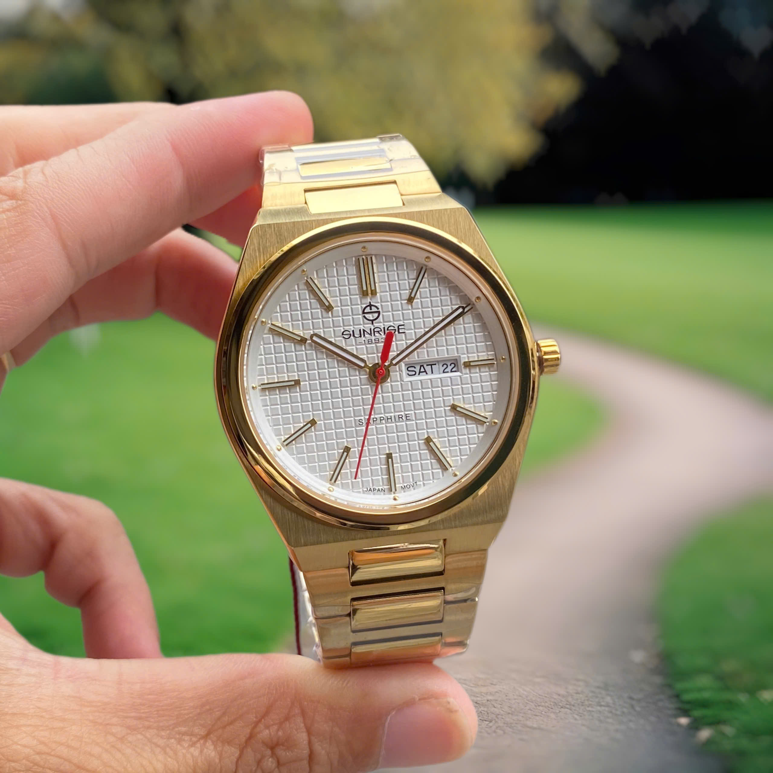 Sunrise 1331SA - Đồng Hồ Phong Cách AP Royal Oak Đẳng Cấp | Kính Sapphire, Máy Nhật