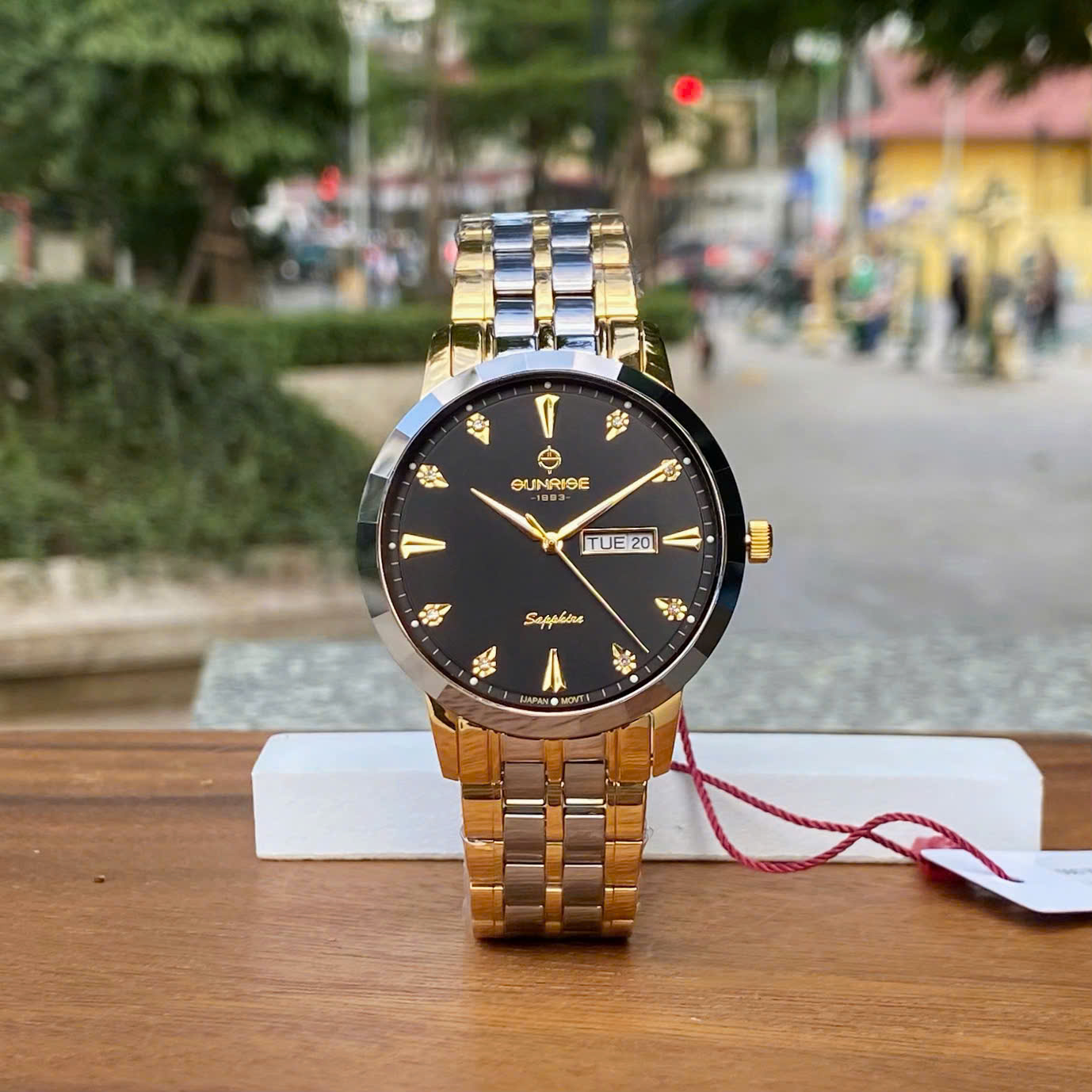 Sunrise 1351SA: Đẳng Cấp Đồng Hồ Nam Niềng Đá Ceramic – Bền Bỉ & Thời Thượng