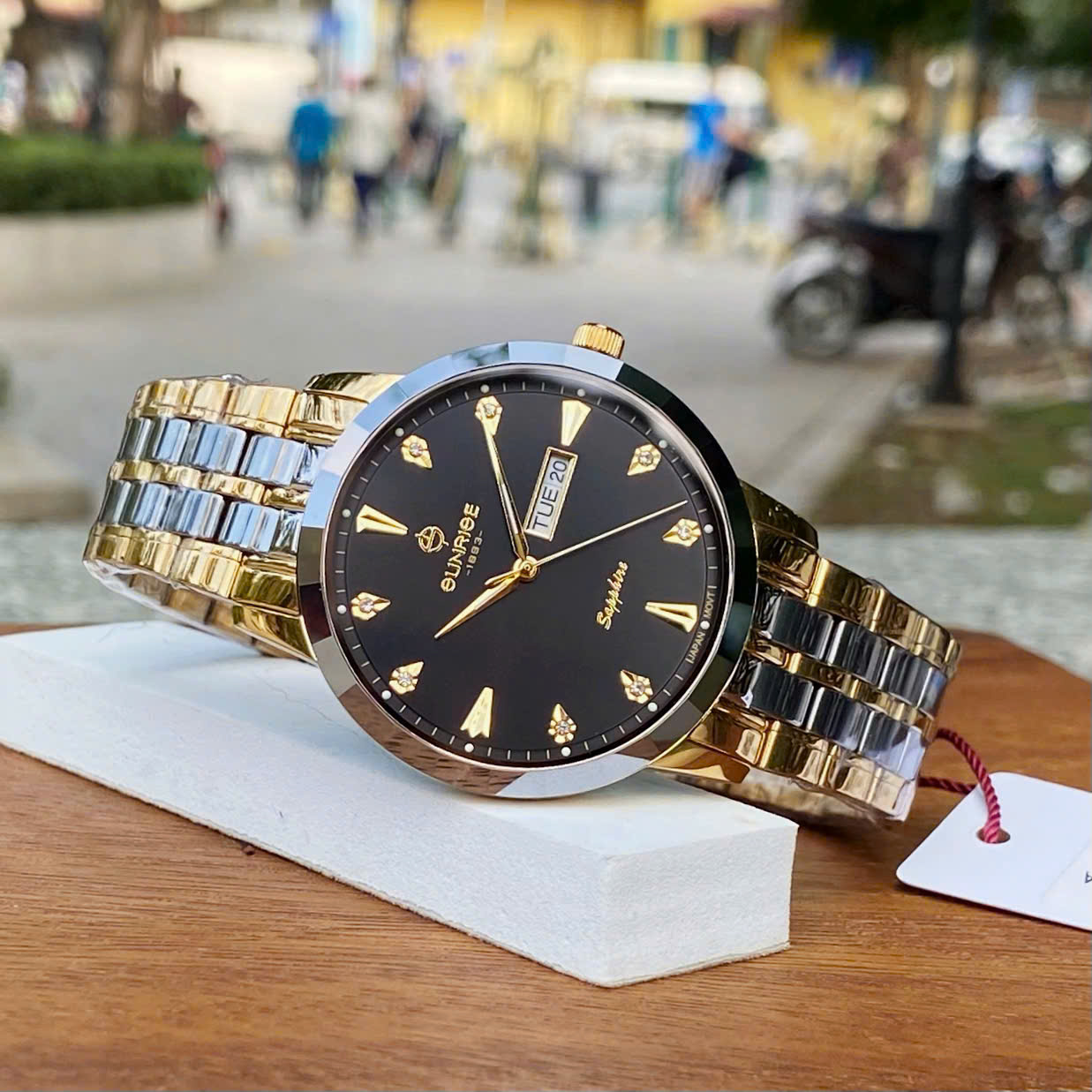 Sunrise 1351SA: Đẳng Cấp Đồng Hồ Nam Niềng Đá Ceramic – Bền Bỉ & Thời Thượng