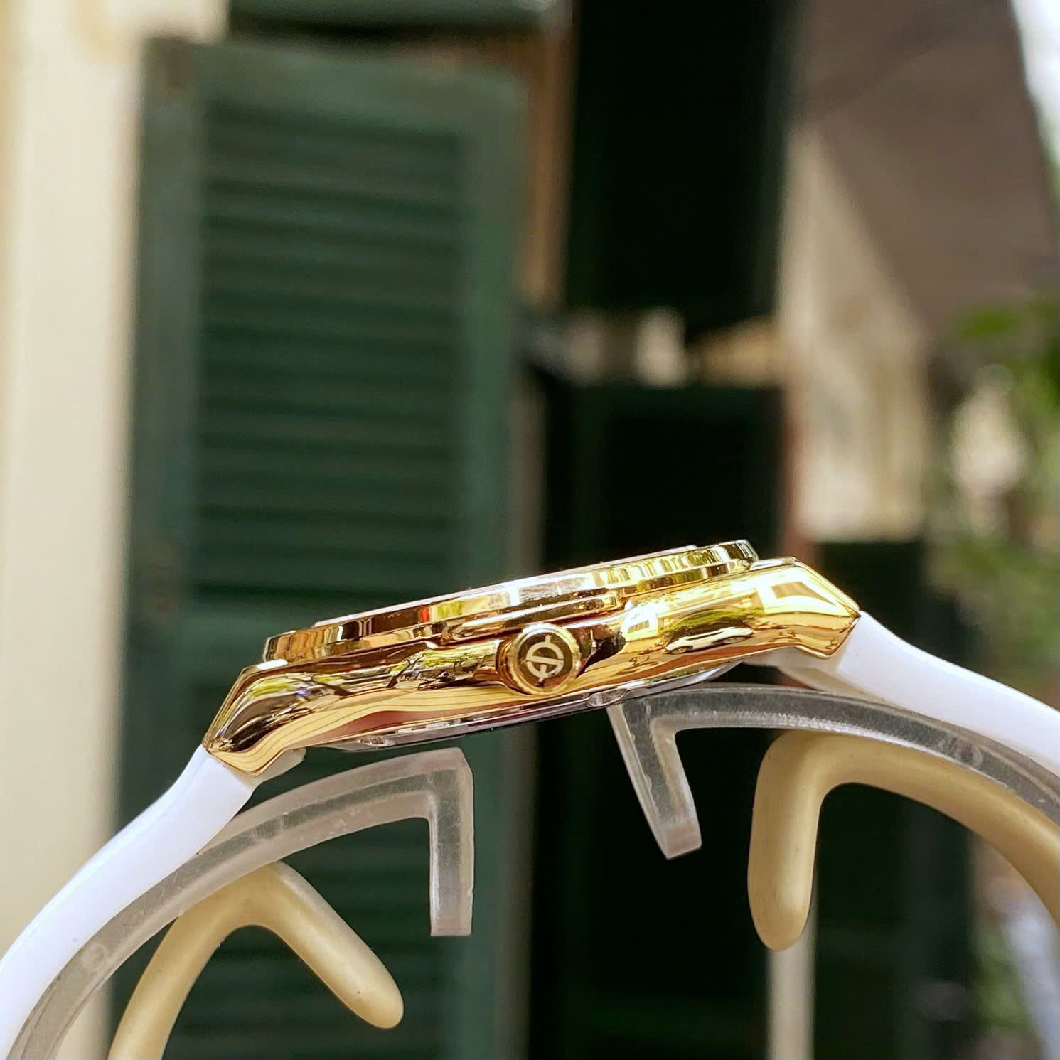 Đồng Hồ Nữ Sunrise 2310CB - Luxury Sport Pha Lê Lấp Lánh