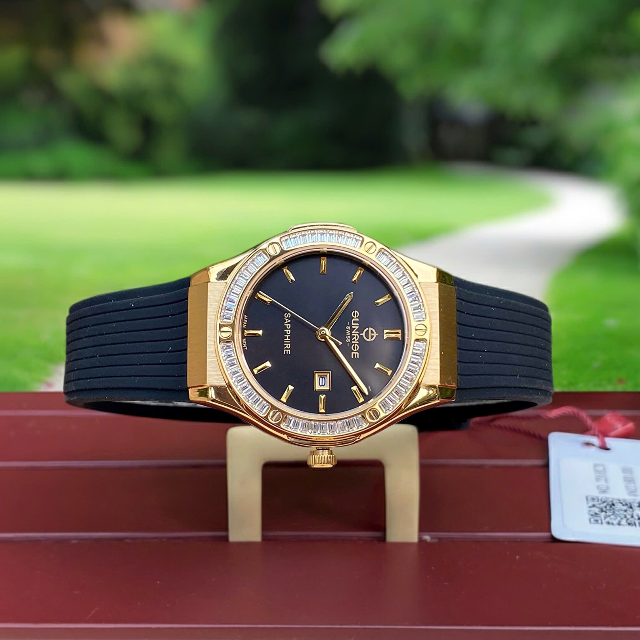 Đồng Hồ Nữ Sunrise 2310CB - Luxury Sport Pha Lê Lấp Lánh