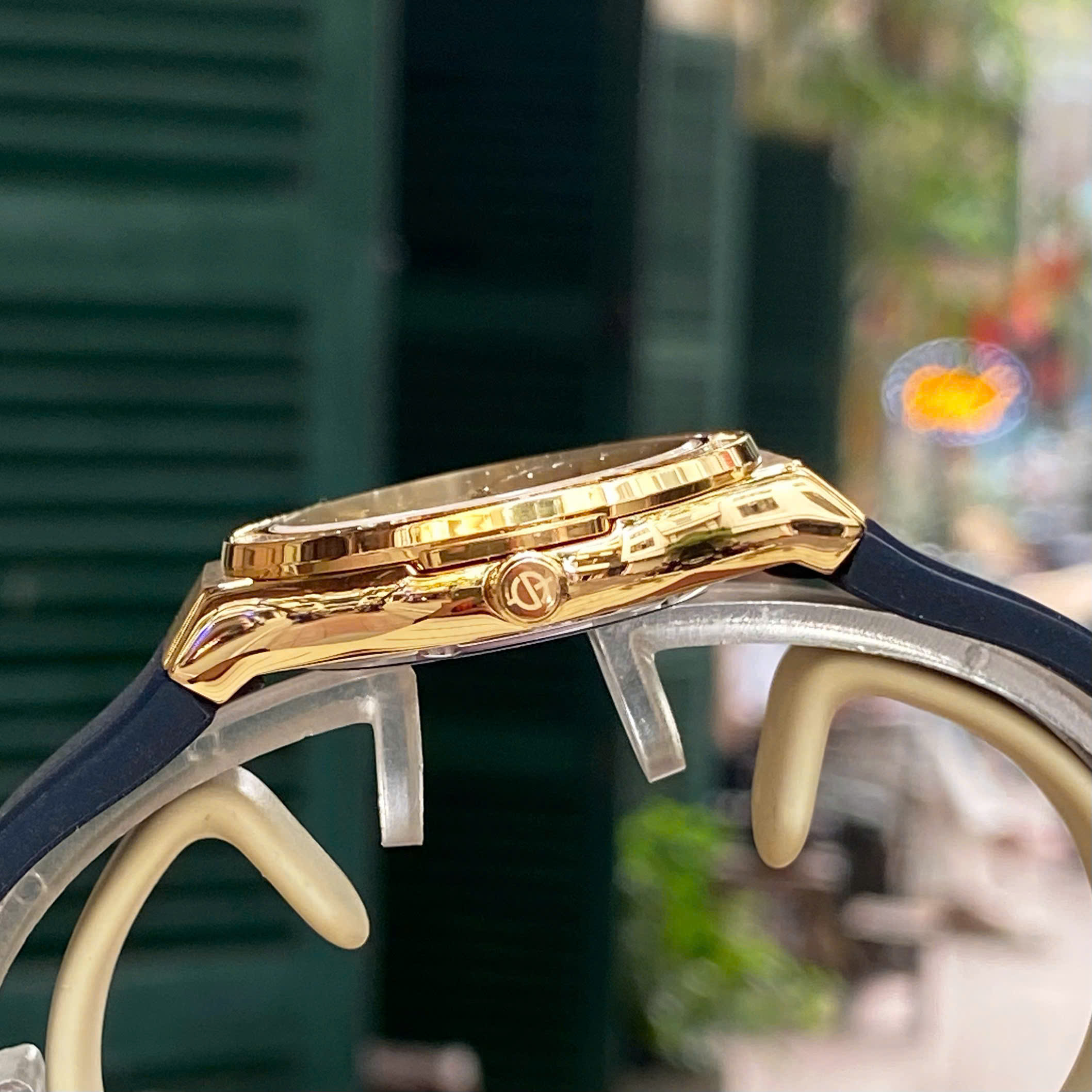 Đồng Hồ Nữ Sunrise 2310CB - Luxury Sport Pha Lê Lấp Lánh