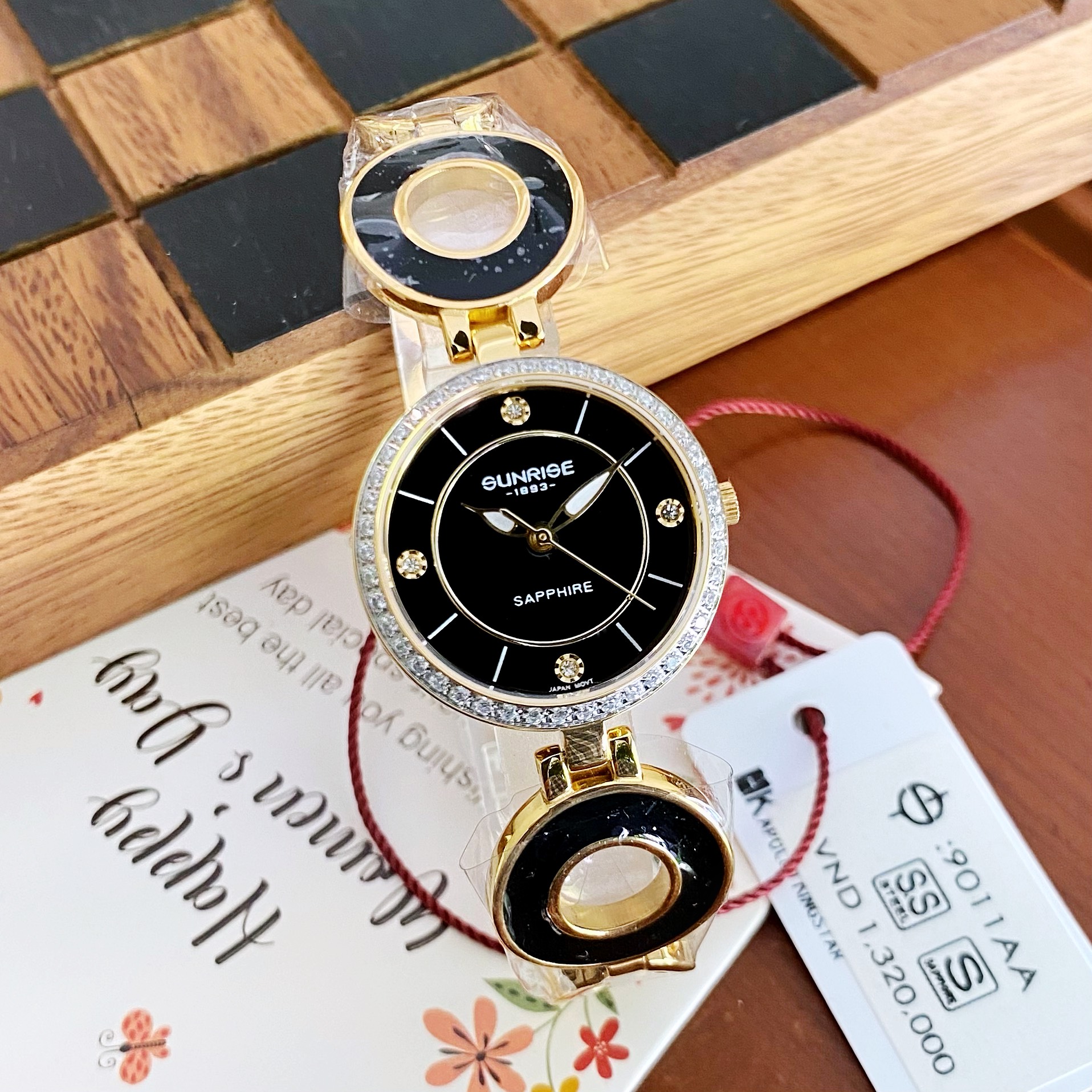 Đồng Hồ Sunrise Lắc 9011AA