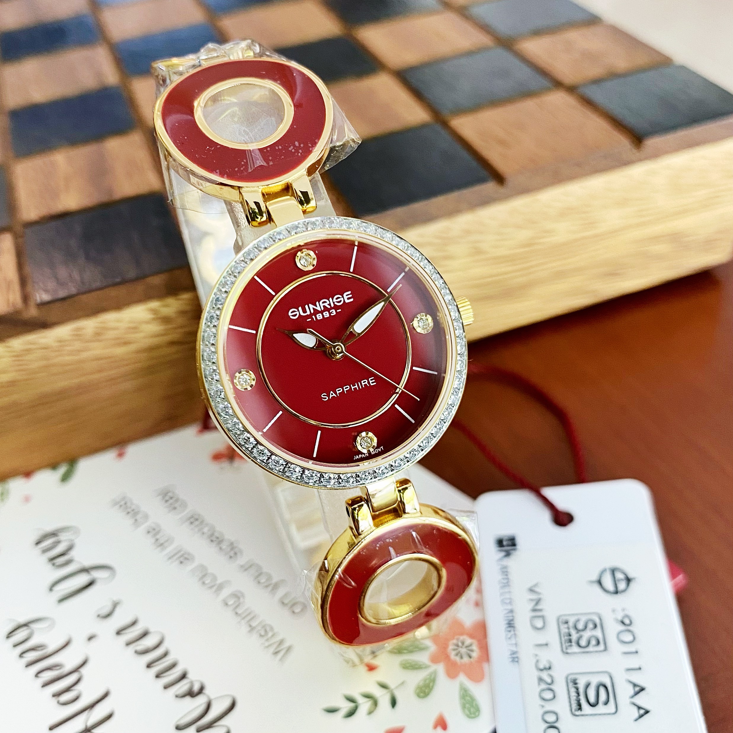 Đồng Hồ Sunrise Lắc 9011AA