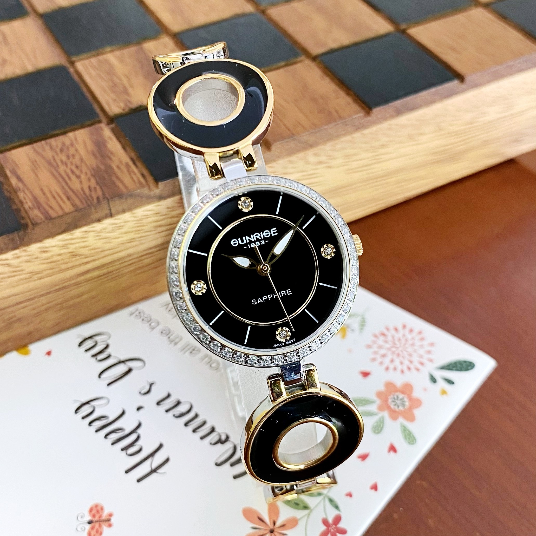 Đồng Hồ Sunrise Lắc 9011AA