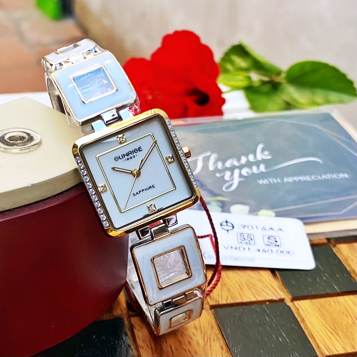 Đồng Hồ Lắc Nữ Sunrise 9016AA