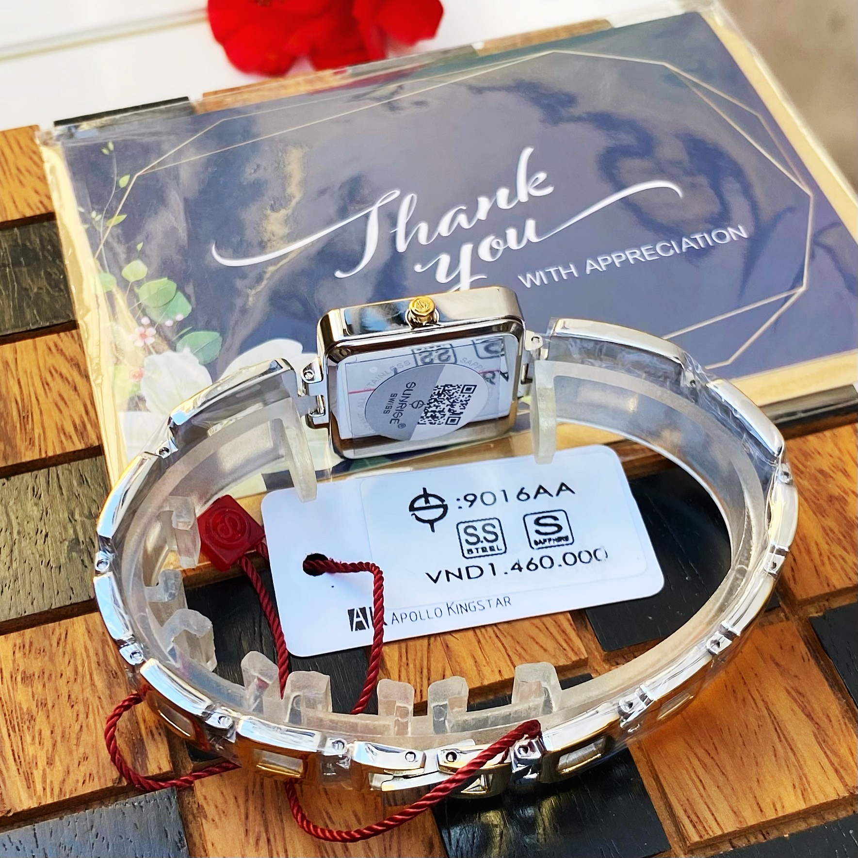 Đồng Hồ Lắc Nữ Sunrise 9016AA