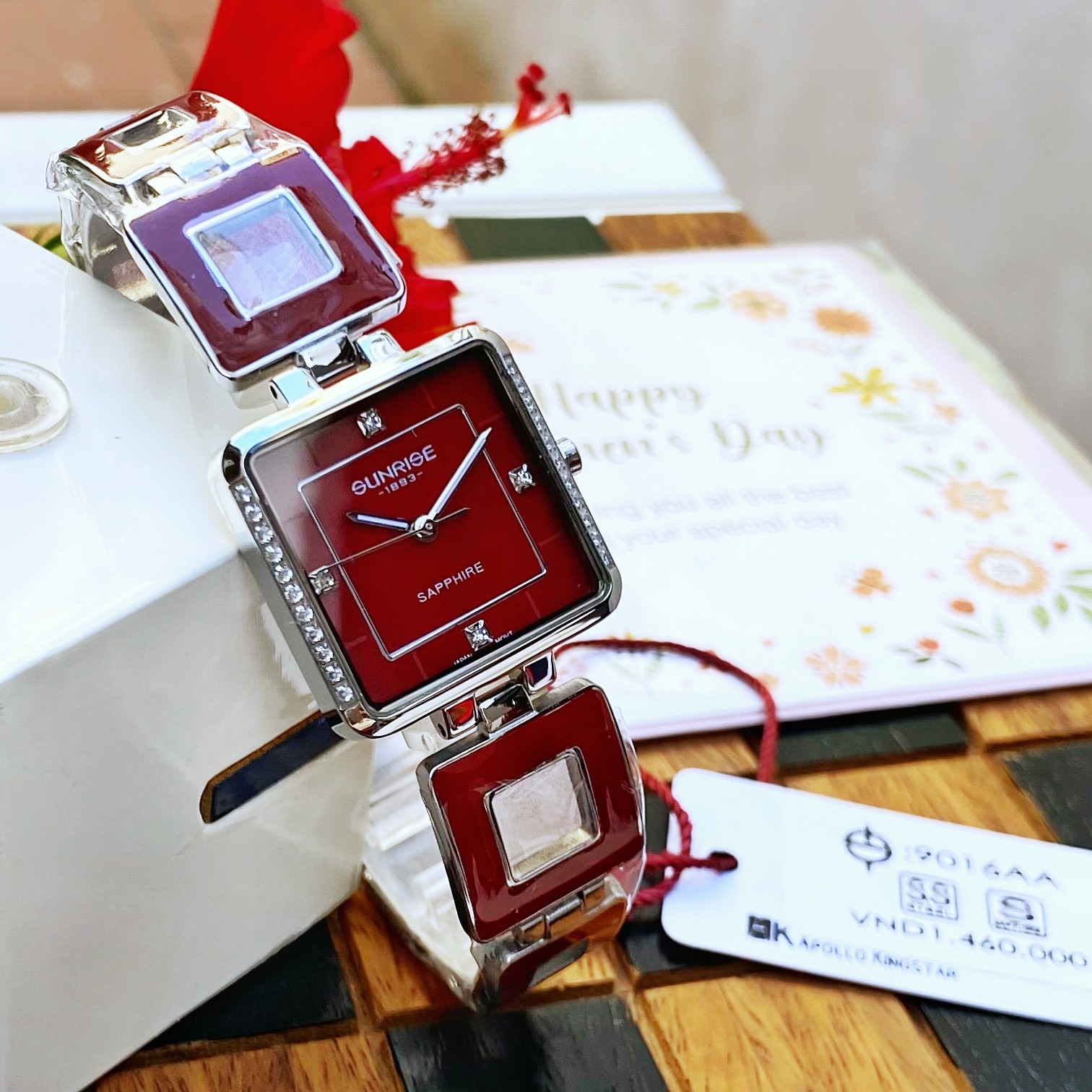 Đồng Hồ Lắc Nữ Sunrise 9016AA