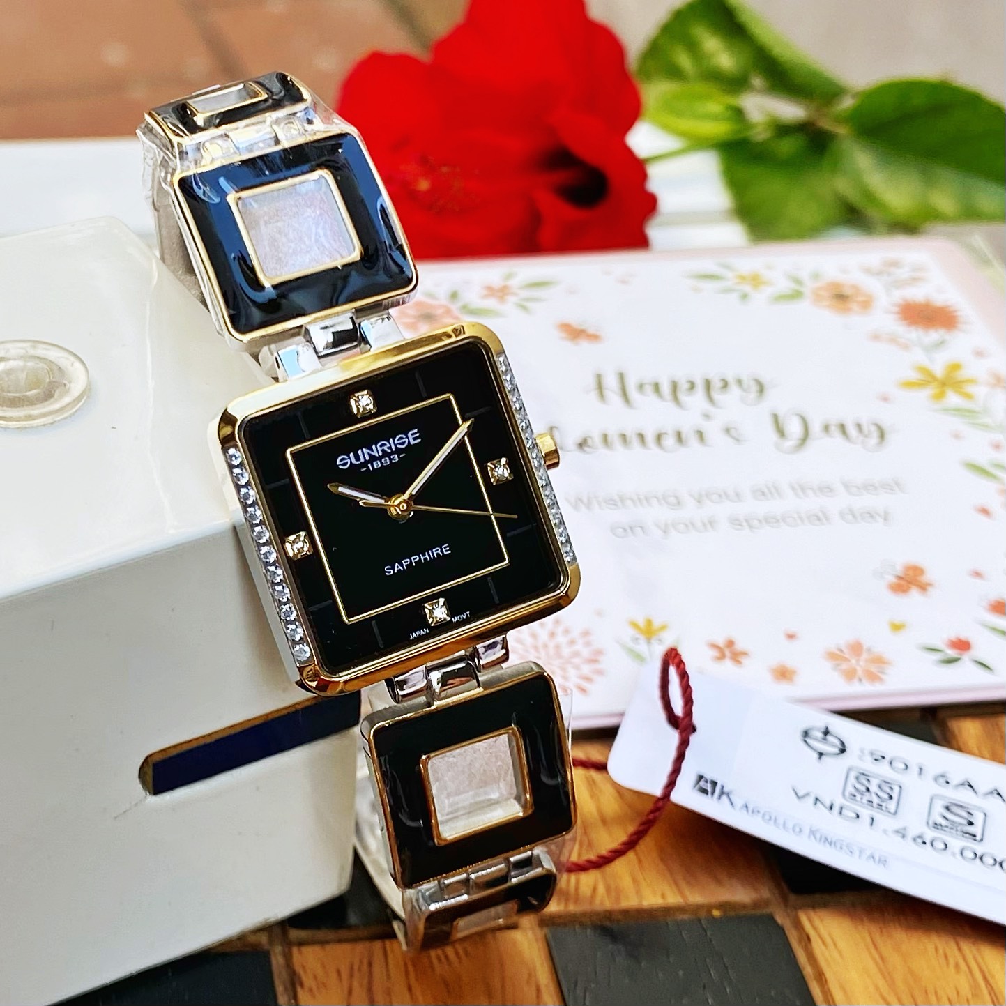 Đồng Hồ Lắc Nữ Sunrise 9016AA