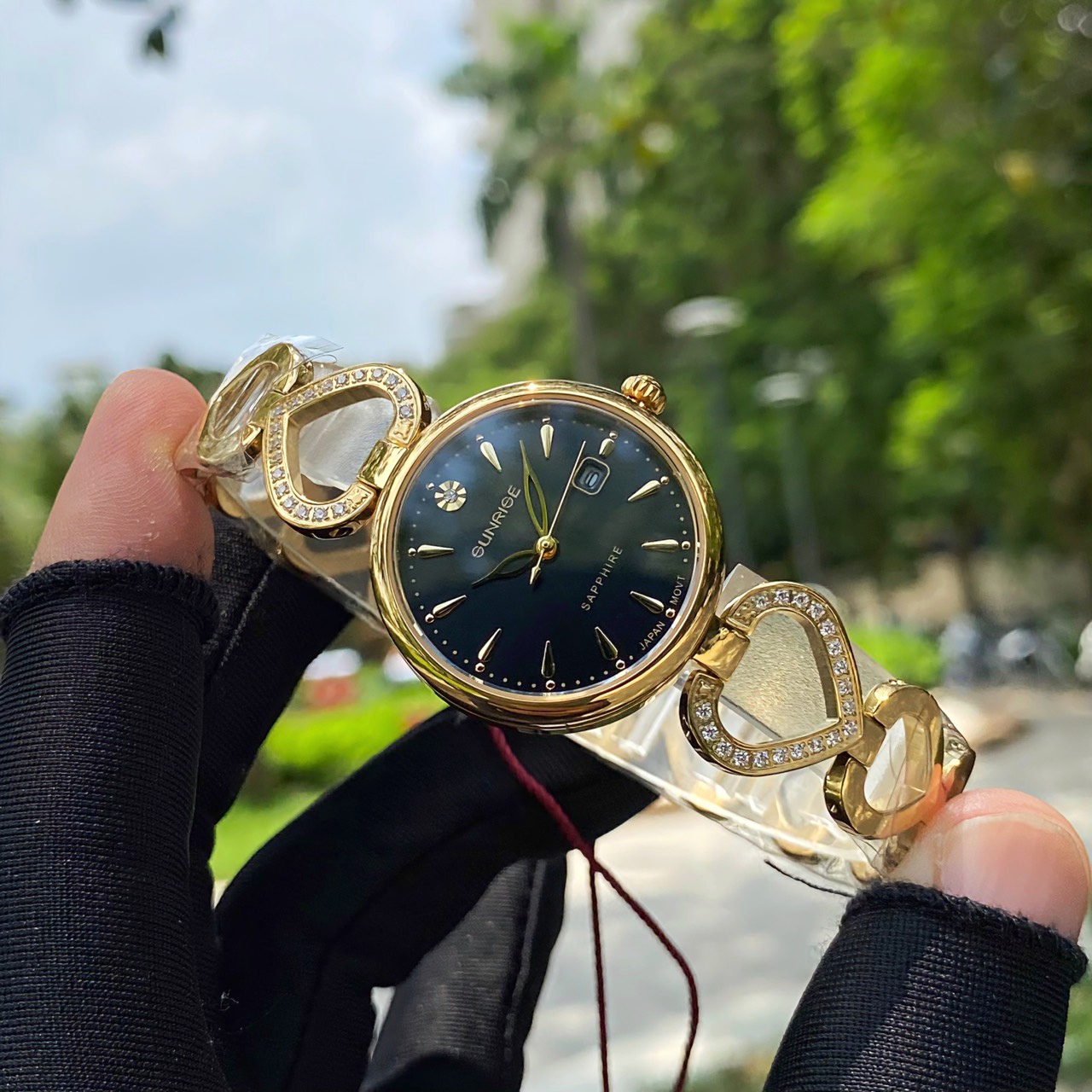 ĐỒNG HỒ LẮC TAY NỮ SUNRISE 9027SA CHÍNH HÃNG