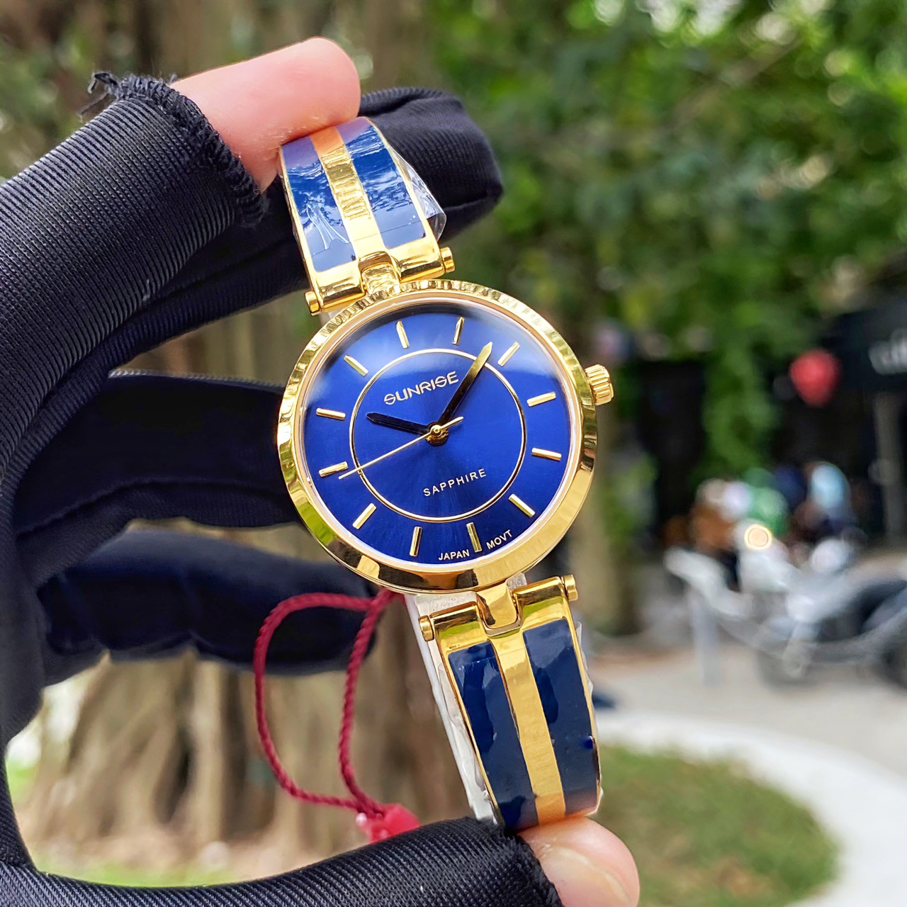 ĐỒNG HỒ LẮC TAY NỮ SUNRISE 9029A CHÍNH HÃNG