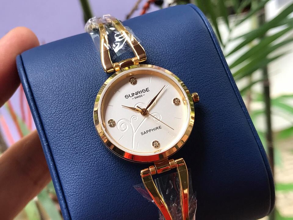 ĐỒNG HỒ LẮC NỮ SUNRISE 9934SA CHÍNH HÃNG