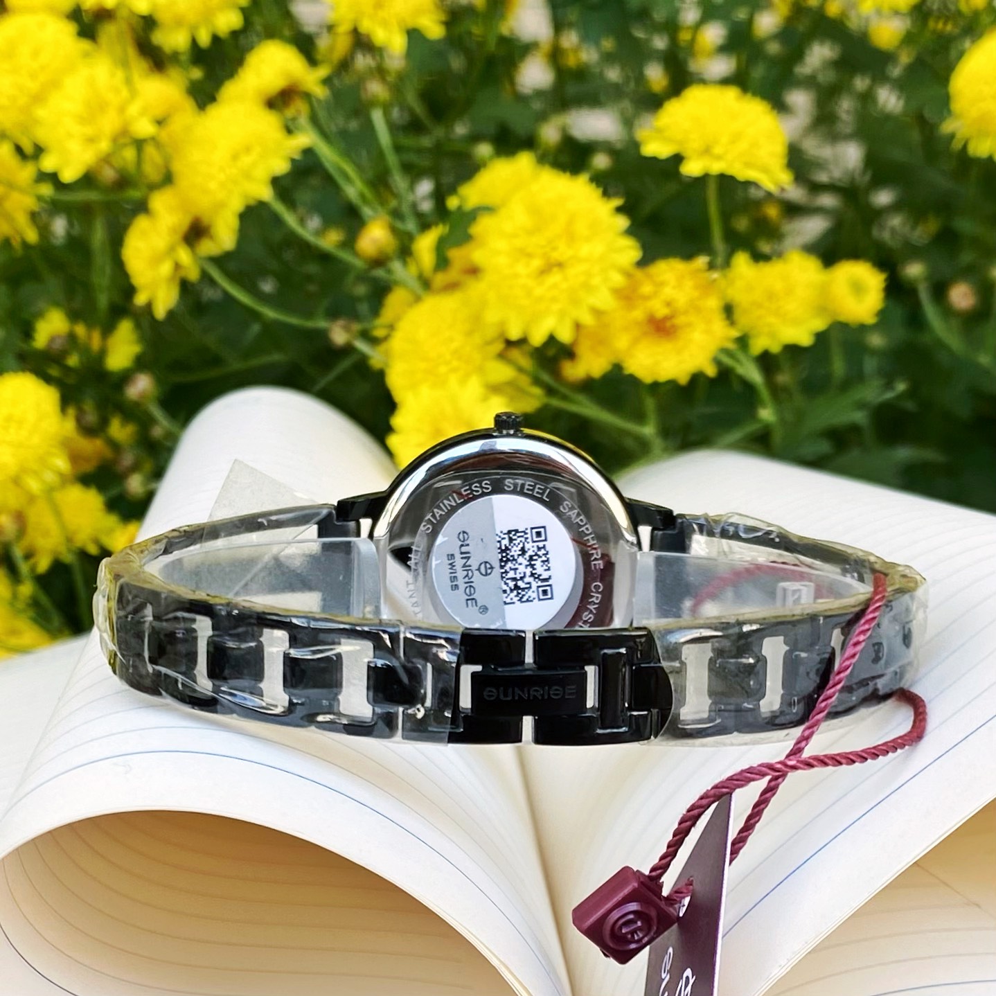 Đồng Hồ Sunrise Lắc Nữ 9948SA