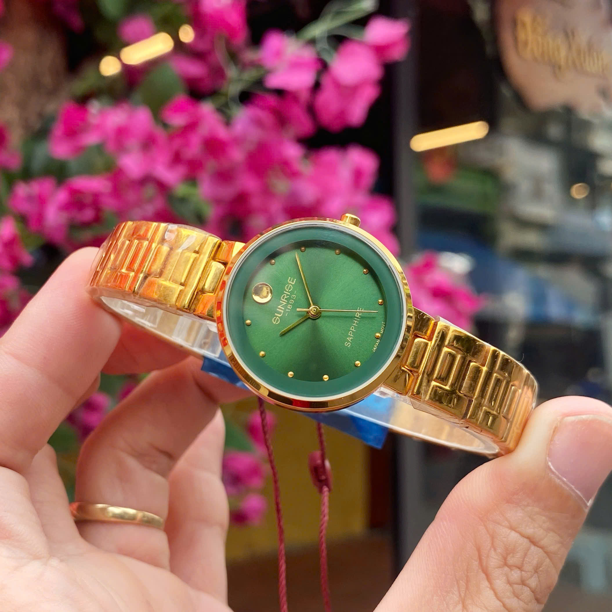 Đồng Hồ Nữ Sunrise 9949SA