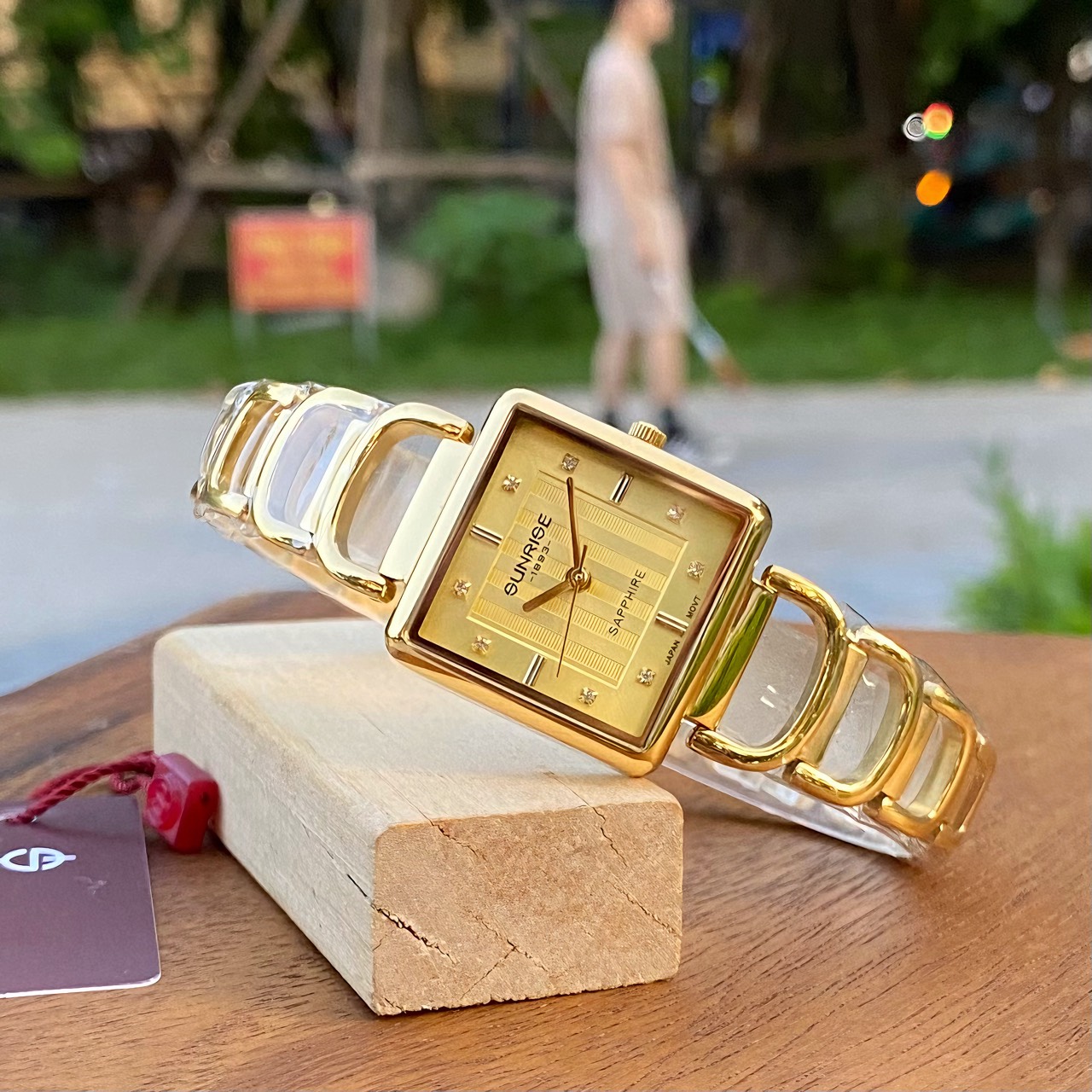 ĐỒNG HỒ LẮC TAY NỮ SUNRISE 9998SA CHÍNH HÃNG