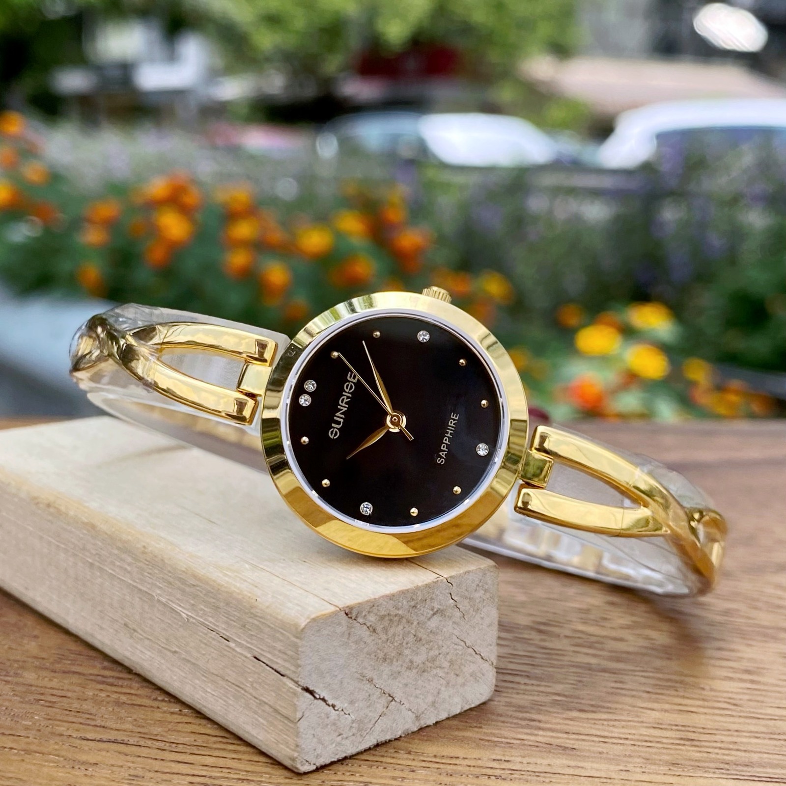 ĐỒNG HỒ LẮC NỮ SUNRISE SL715SWA CHÍNH HÃNG