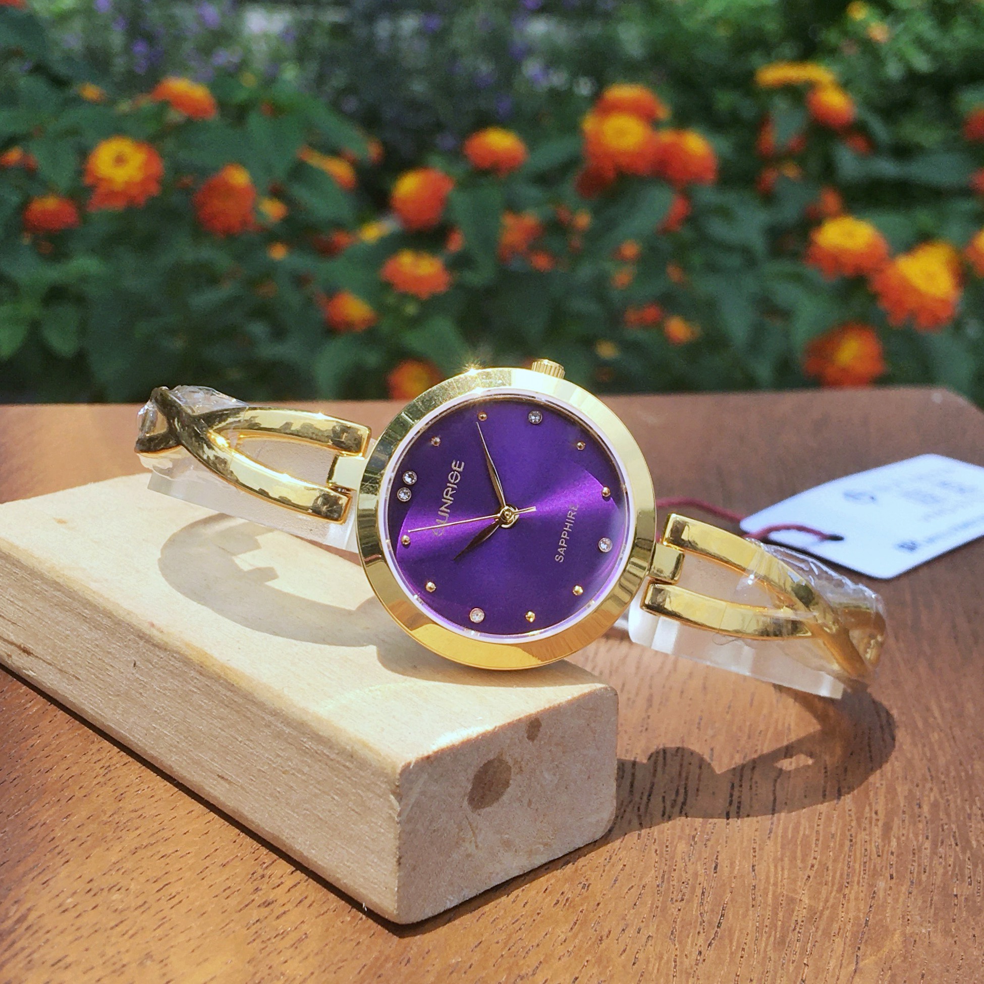 ĐỒNG HỒ LẮC NỮ SUNRISE SL715SWA CHÍNH HÃNG