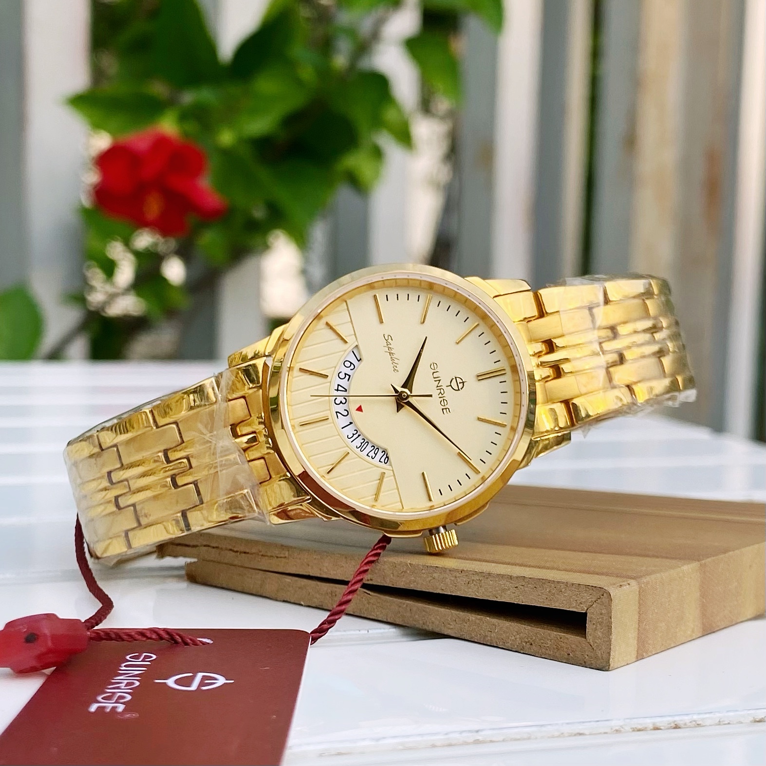 ĐỒNG HỒ NỮ SUNRISE DM779SWA