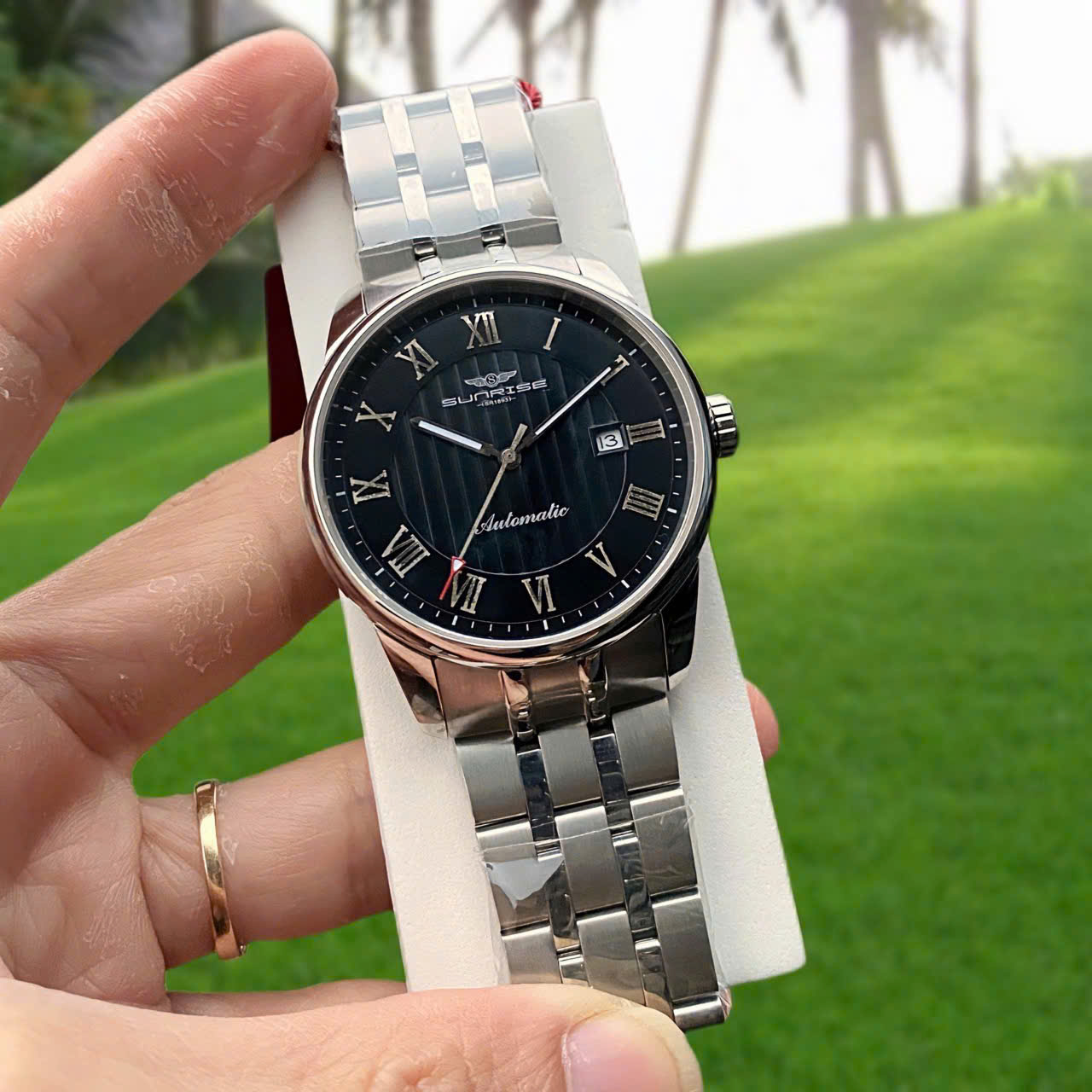 Sunrise SG8612.1101 – Đồng hồ cơ sang trọng và đẳng cấp