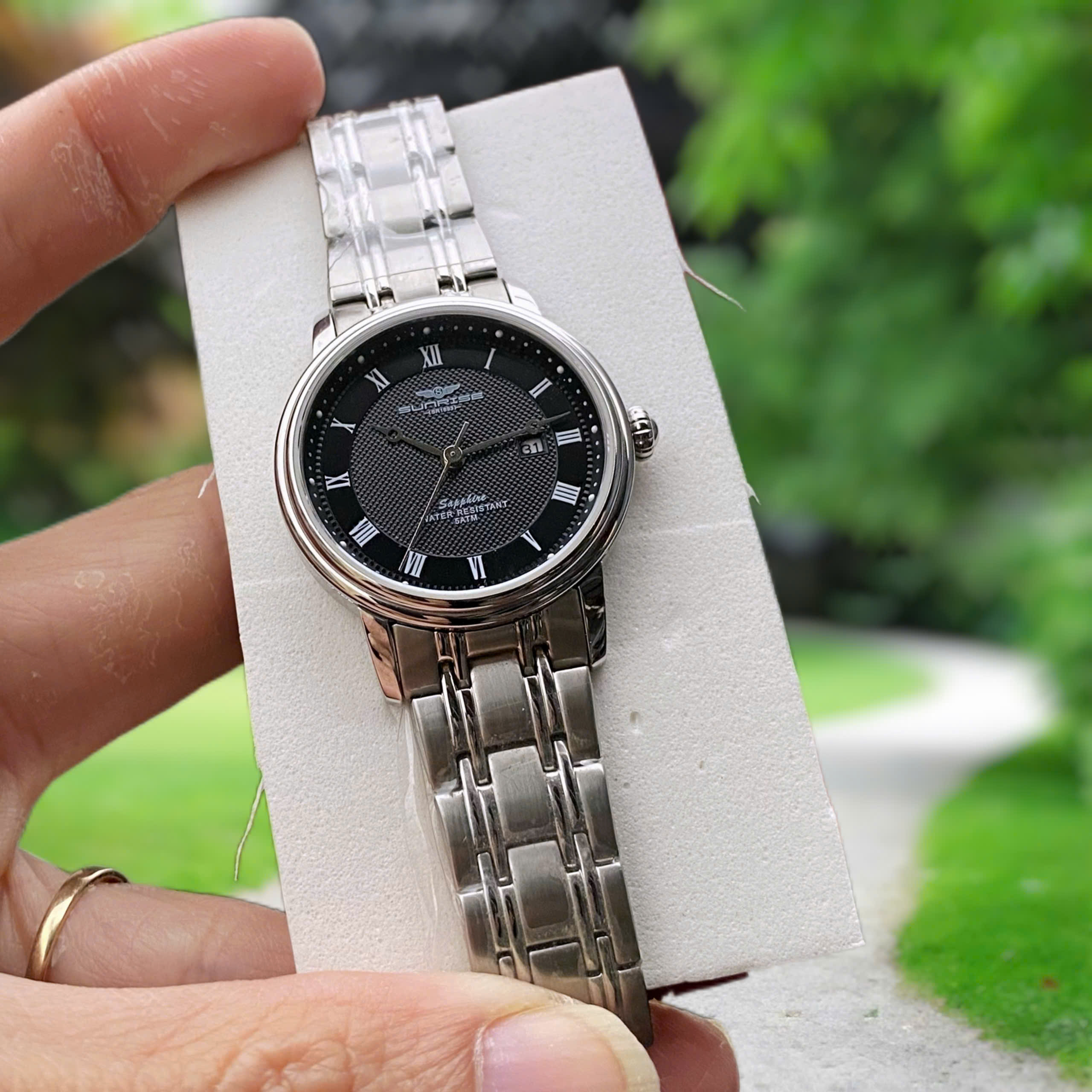 💕💕💕 Đồng Hồ Đôi Sunrise SG8761.1101 & SL8761.1101: Minh Chứng Tình Yêu Vượt Thời Gian