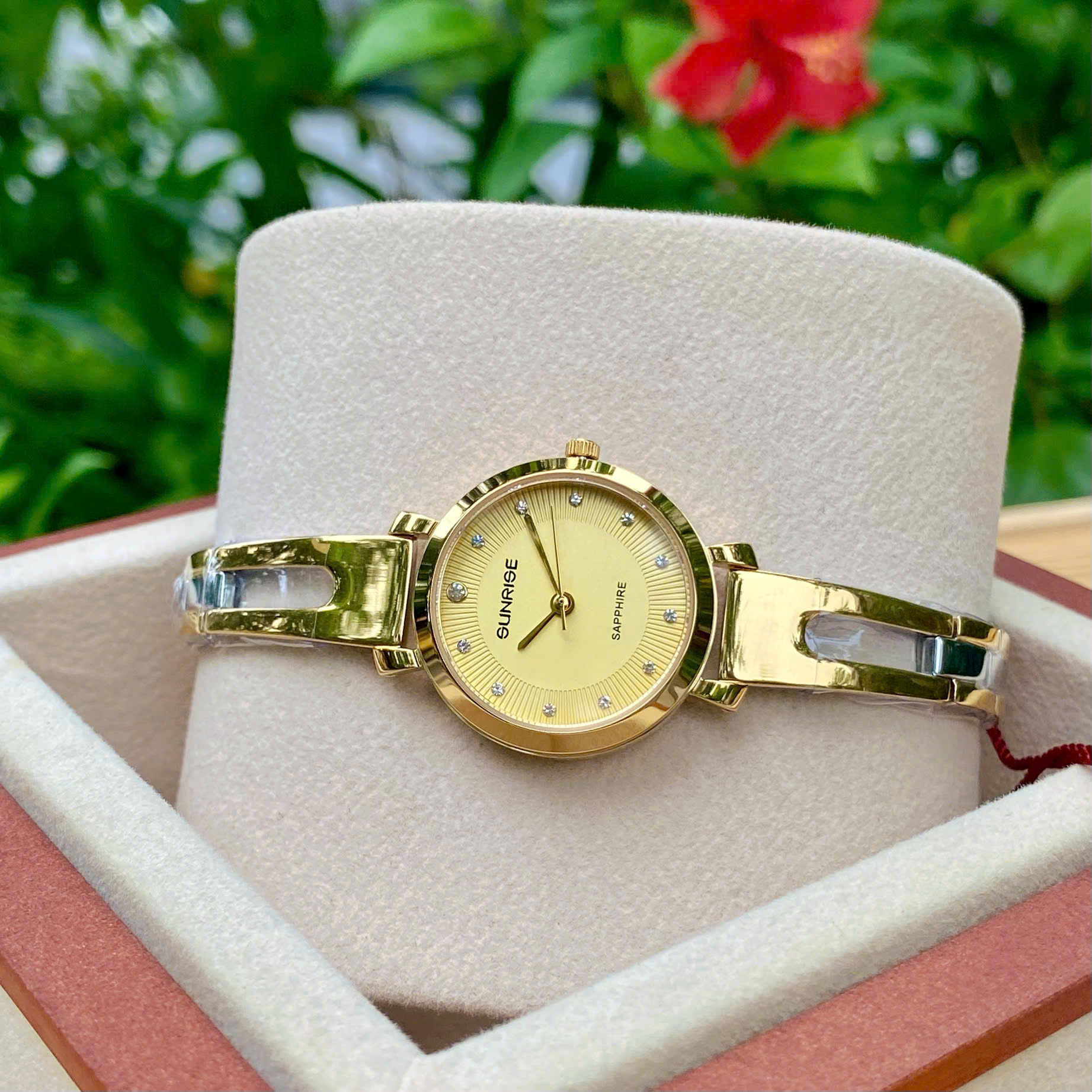 ĐỒNG HỒ LẮC NỮ SUNRISE SL727SWA CHÍNH HÃNG