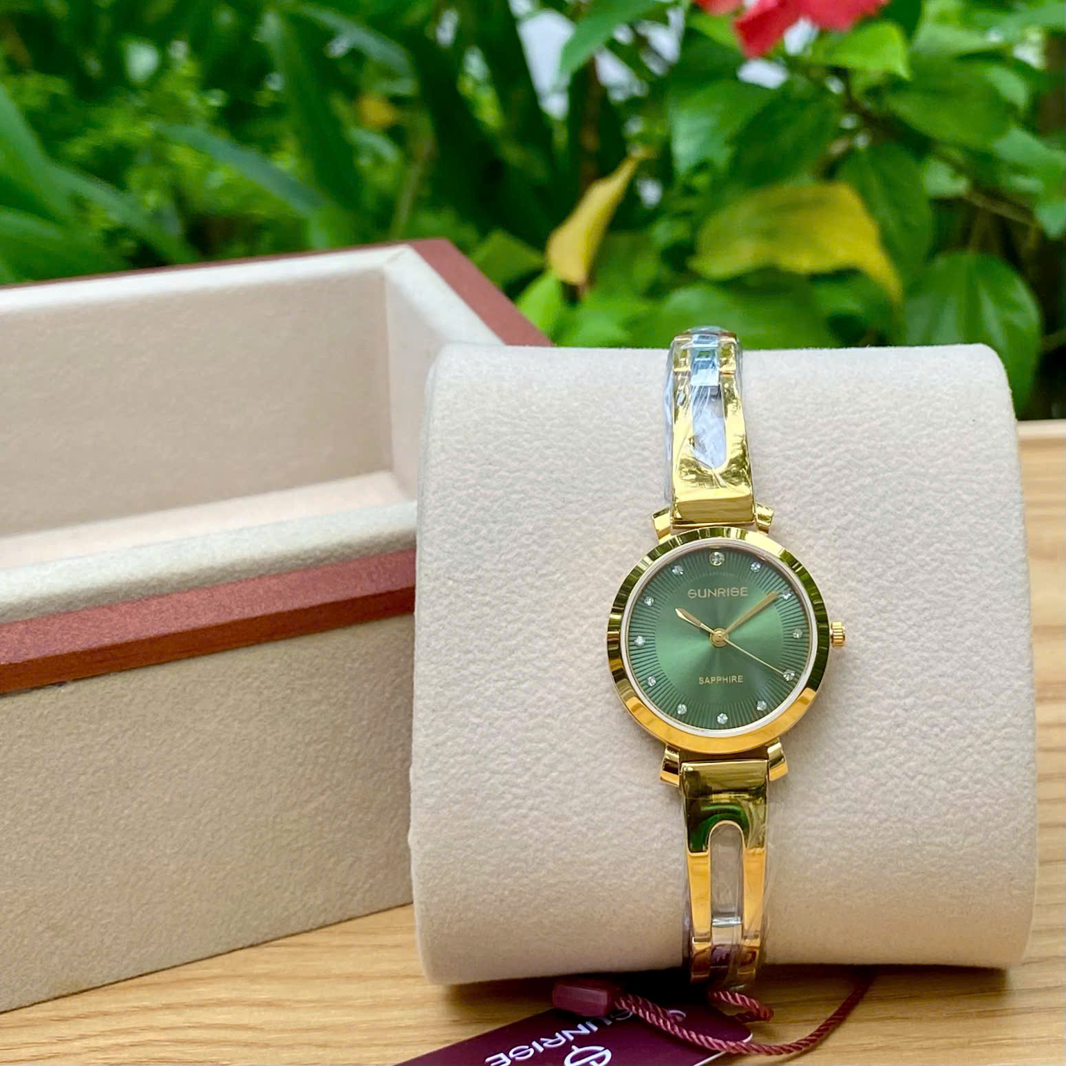 ĐỒNG HỒ LẮC NỮ SUNRISE SL727SWA CHÍNH HÃNG