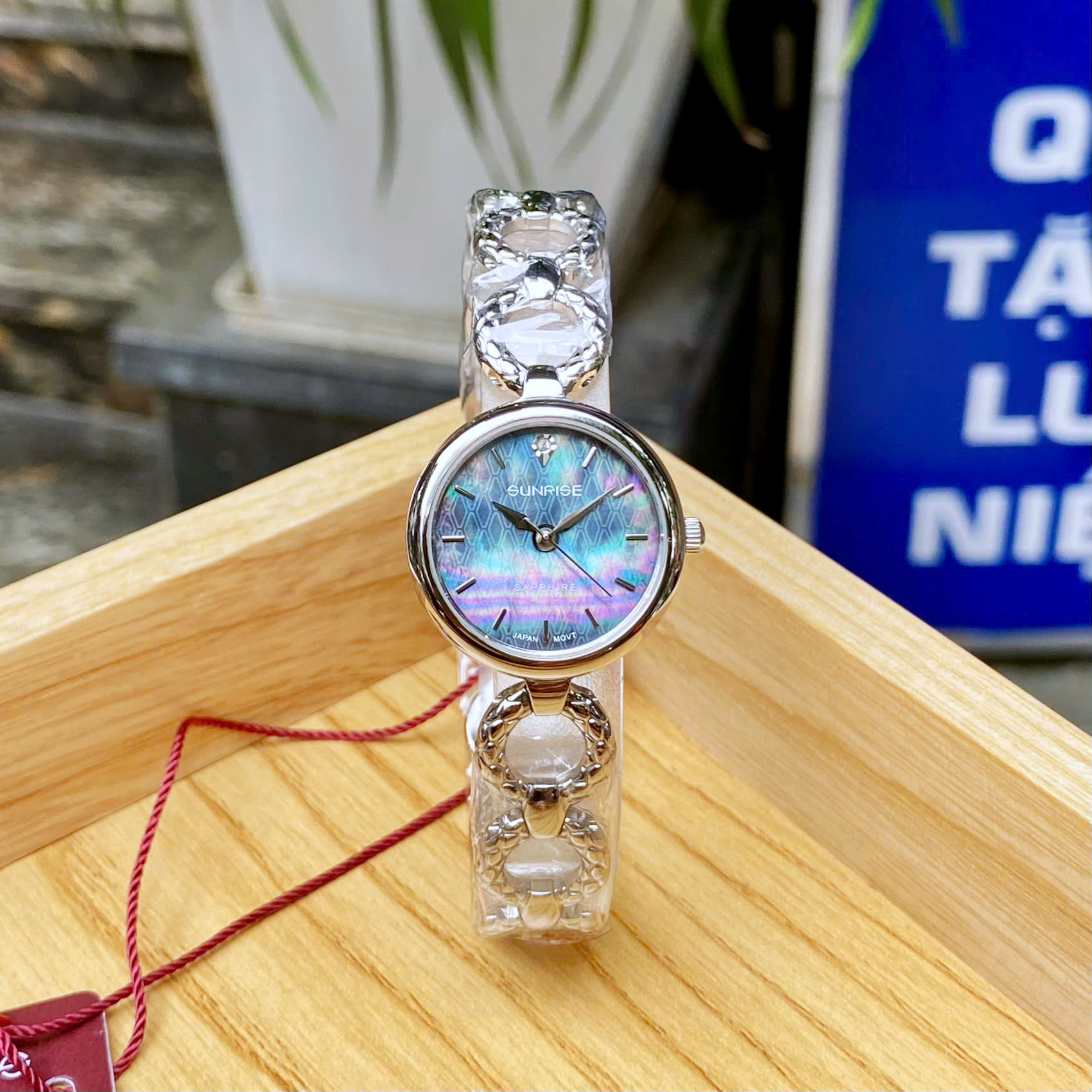 ĐỒNG HỒ LẮC NỮ SUNRISE SL9030SA CHÍNH HÃNG