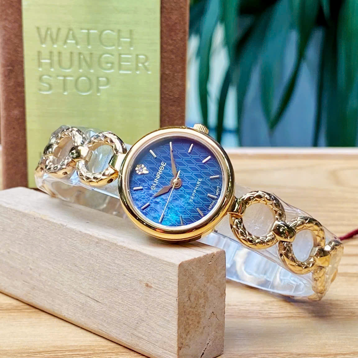 ĐỒNG HỒ LẮC NỮ SUNRISE SL9030SA CHÍNH HÃNG