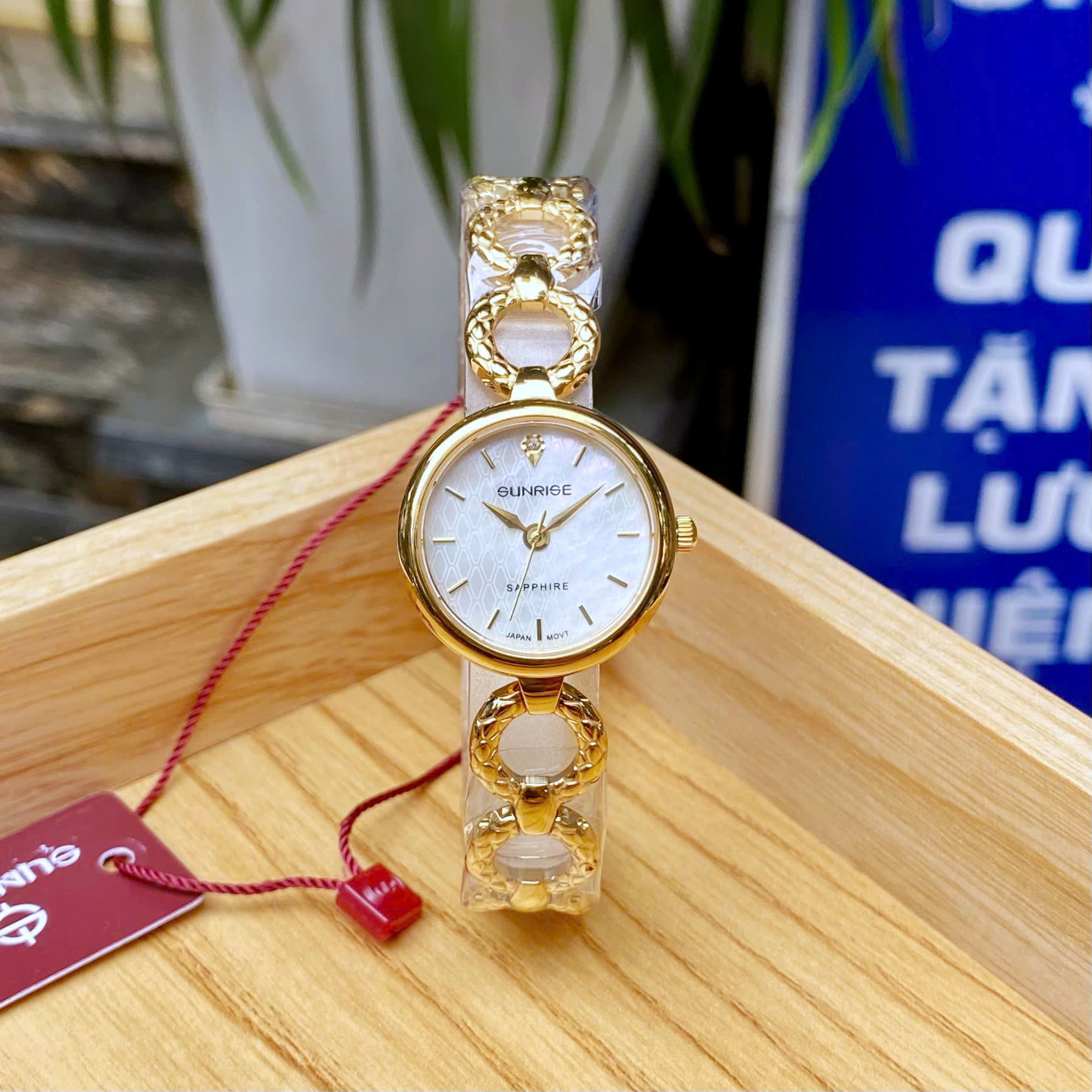 ĐỒNG HỒ LẮC NỮ SUNRISE SL9030SA CHÍNH HÃNG