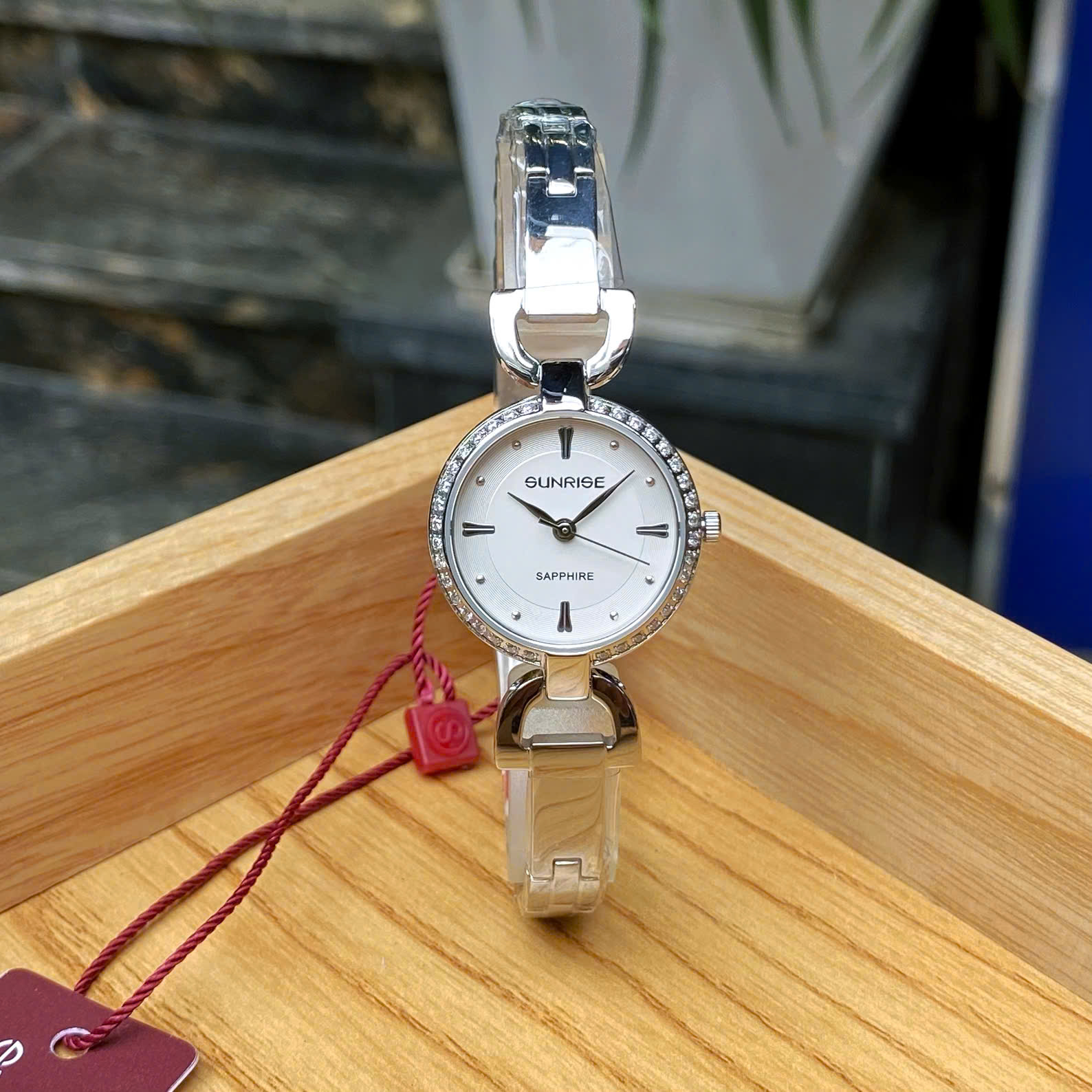 ĐỒNG HỒ LẮC NỮ SUNRISE SL905SXA CHÍNH HÃNG