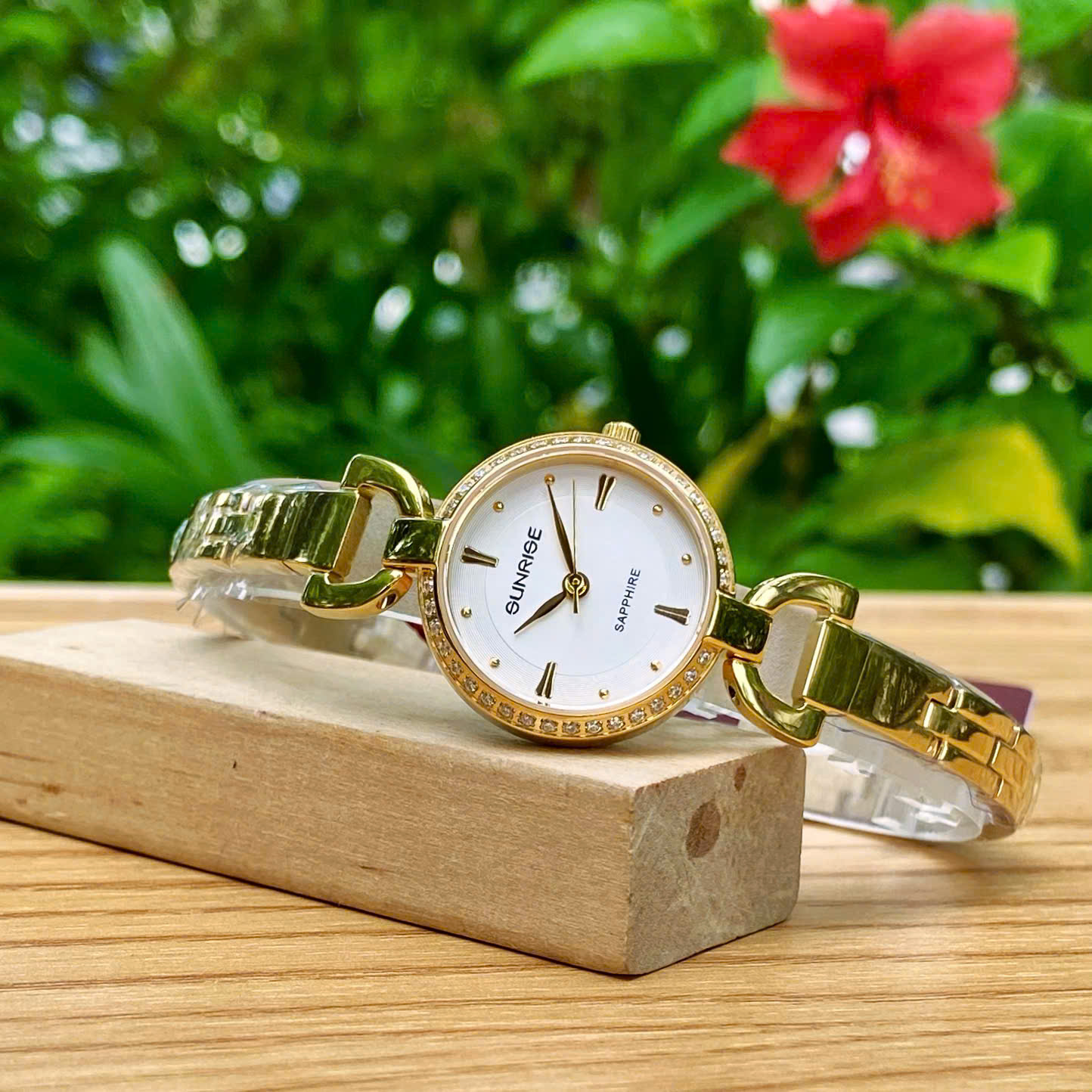 ĐỒNG HỒ LẮC NỮ SUNRISE SL905SXA CHÍNH HÃNG