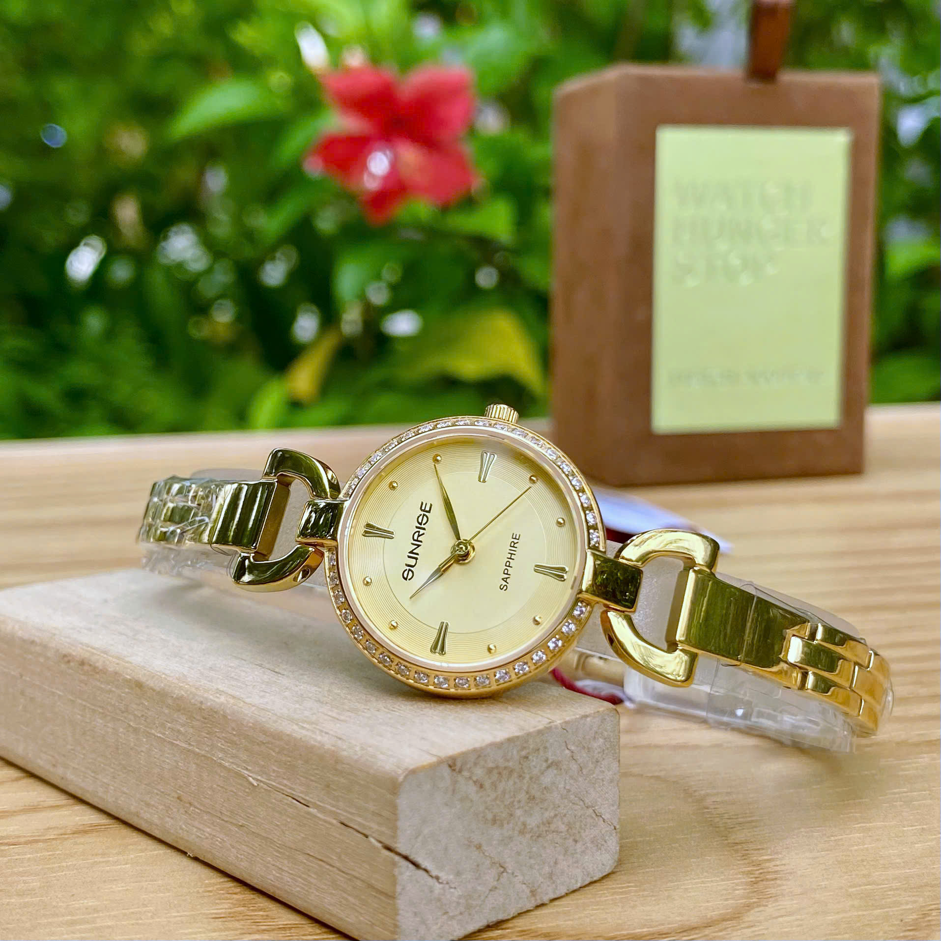 ĐỒNG HỒ LẮC NỮ SUNRISE SL905SXA CHÍNH HÃNG