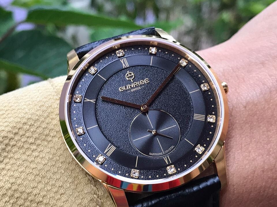 ĐỒNG HỒ NAM DÂY DA SUNRISE 1114PA