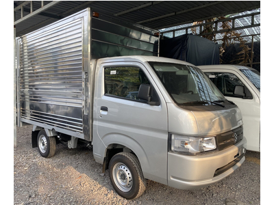 Suzuki Carry Pro mới 2024 thùng kín 700kg