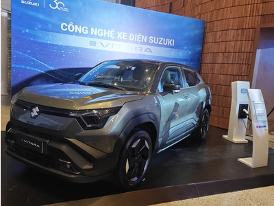 Suzuki e Vitara 2025: SUV điện cỡ B chính thức xuất hiện tại Việt Nam, pin 61,1 kWh, tầm chạy 428 km