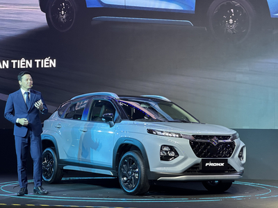 Suzuki Fronx 2025 ra mắt tại Việt Nam: CUV lai coupe giá từ 520 triệu, có bản hybrid, trang bị ADAS, cạnh tranh Toyota Raize