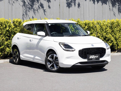Suzuki Swift Màu Trắng:Giá Lăn Bánh, Thông Số & Phong Thủy Mới Nhất