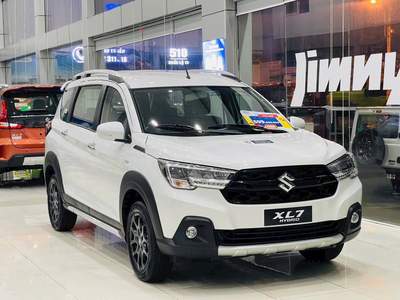 Suzuki XL7 Hybrid 1 Tone