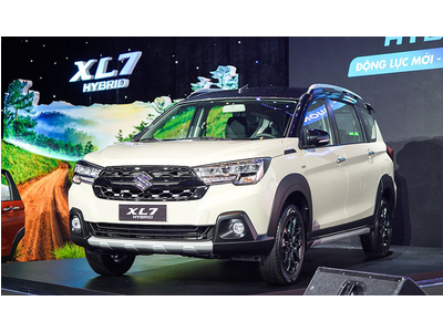 Suzuki XL7 Hybrid Màu Trắng Ngà Đen | Báo giá lăn bánh và khuyến mãi