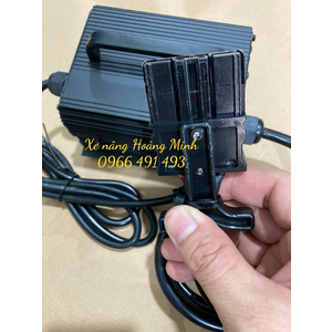 SẠC PIN LITHIUM SWCH24V10A-B, GBCH24V10A-B GIẮC 75X